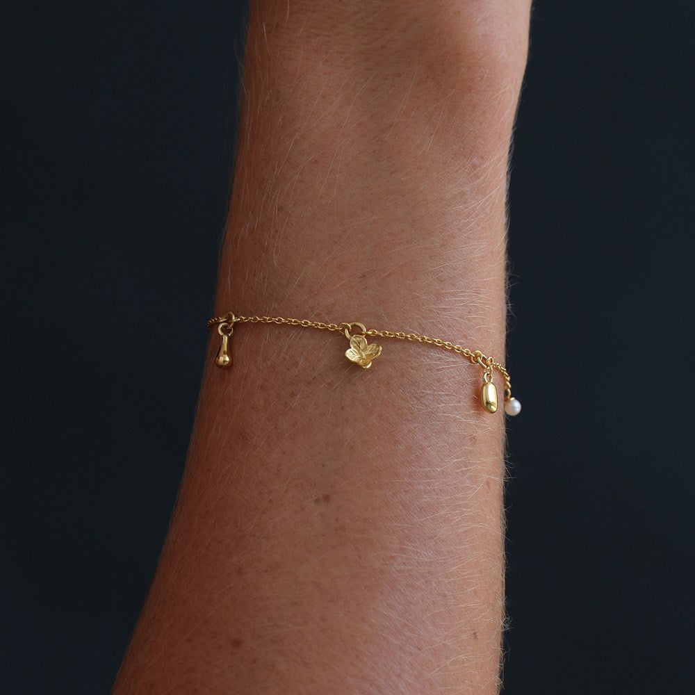 LINDA Memento Charm Bracelet GOLD