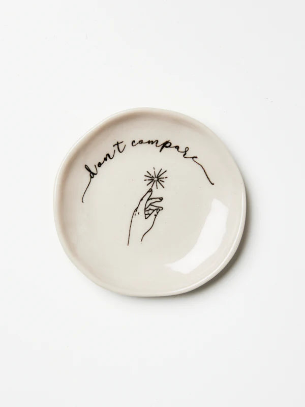 JONES & CO Compare Dish