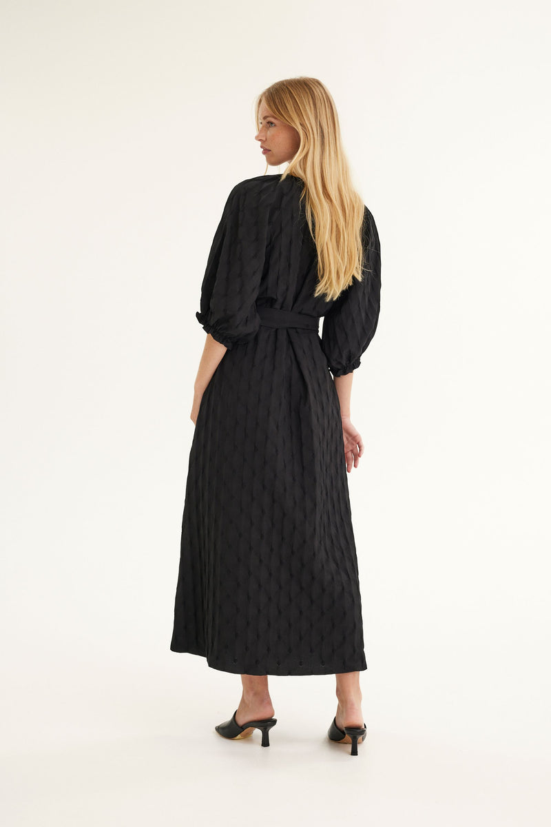 SUMMERY Elodie Midi Dress BLACK