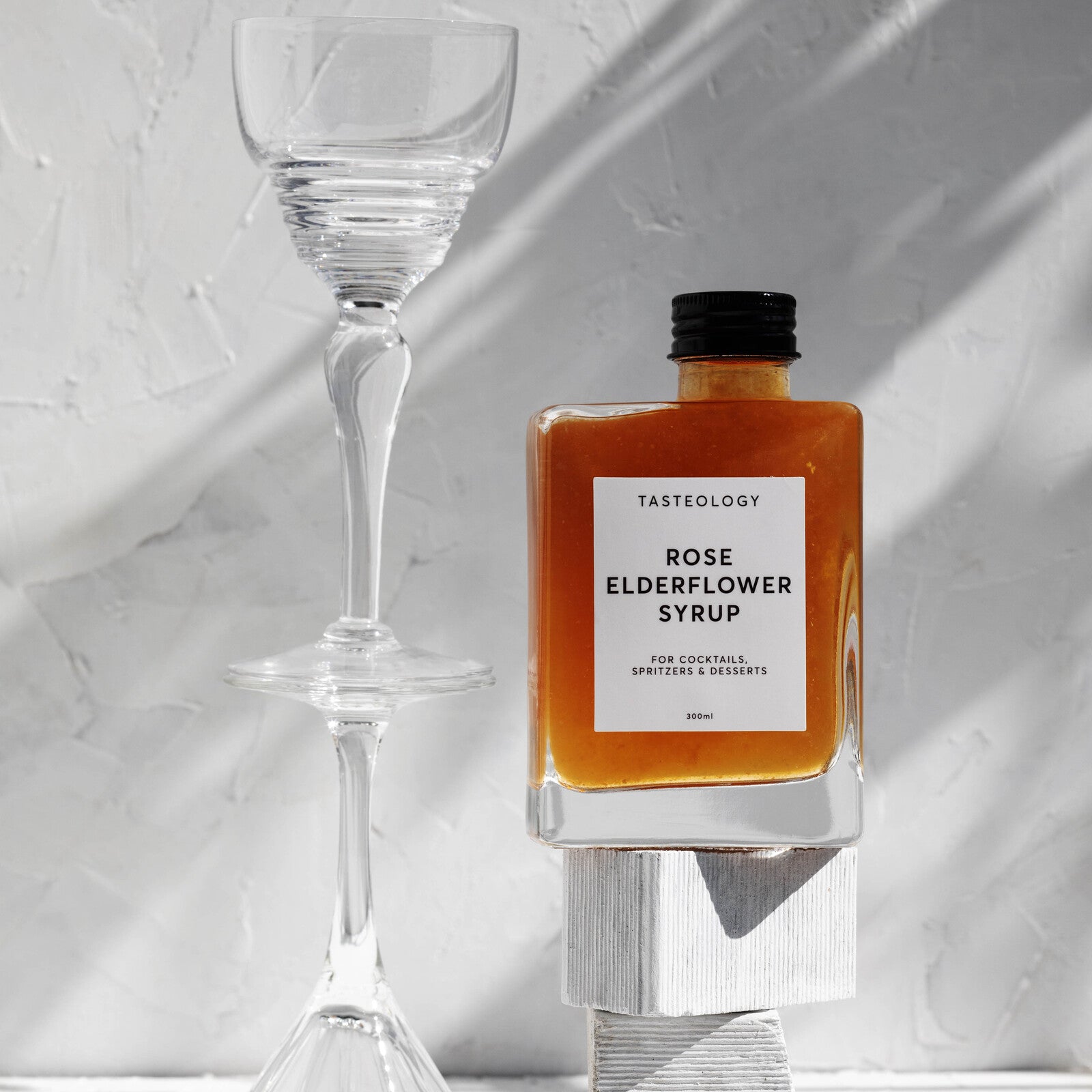 TASTEOLOGY Rose & Elderflower Syrup