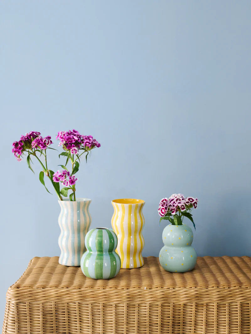 JONES & CO Fonda Vase PALE BLUE (YELLOW DOT)