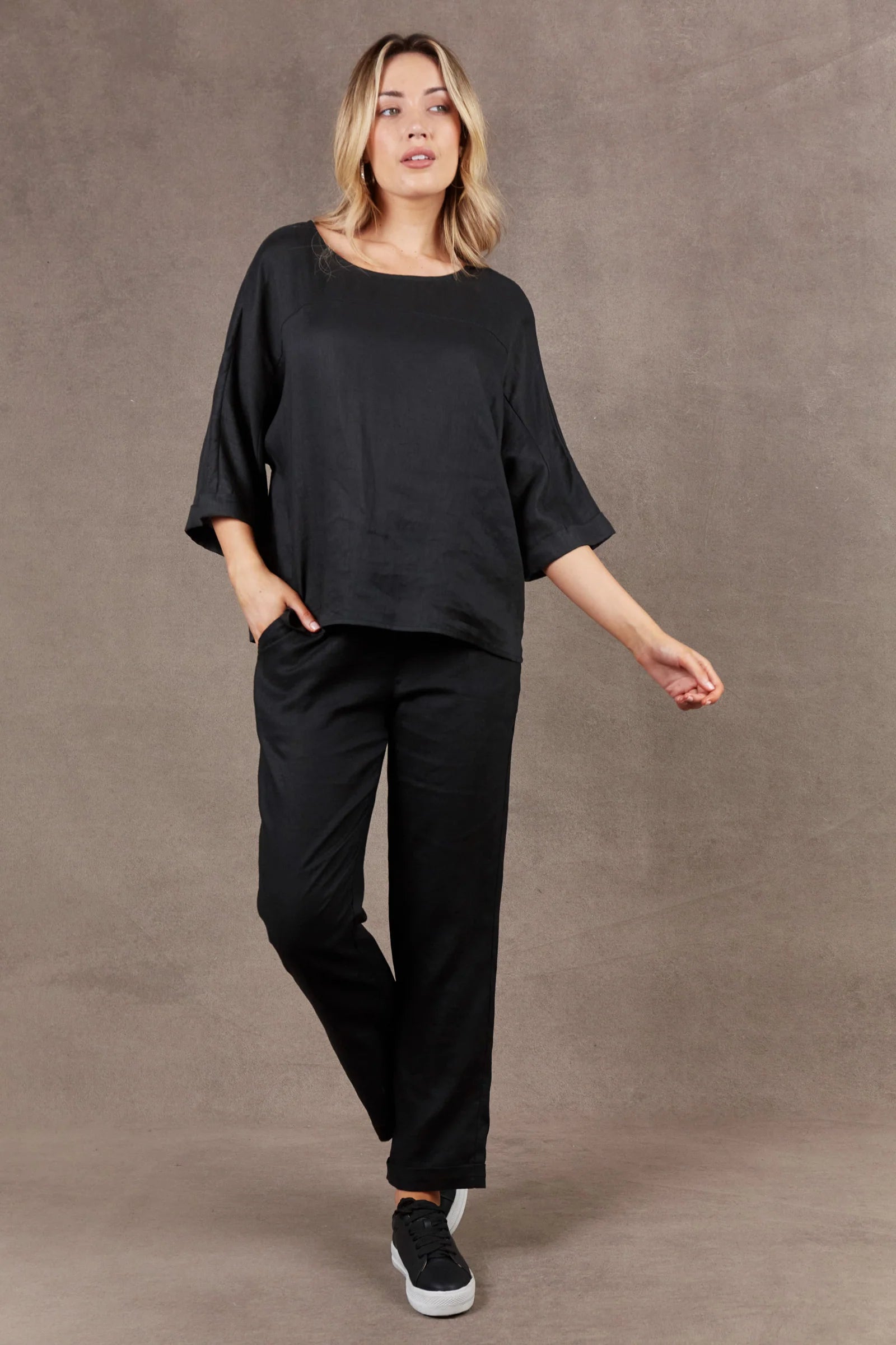 EB+IVE Nama Relax Pant EBONY