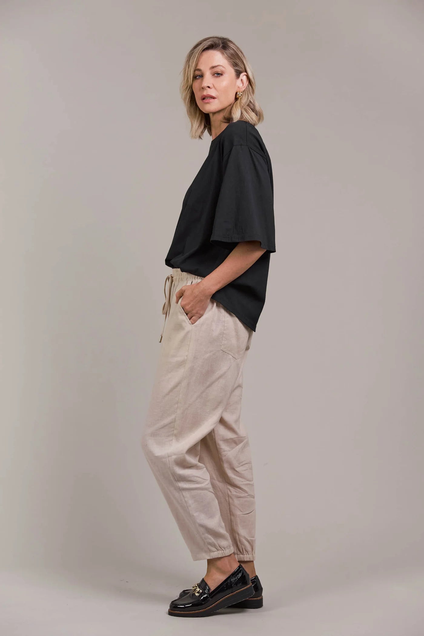 EB&IVE Laax Relaxed Pant ECRU