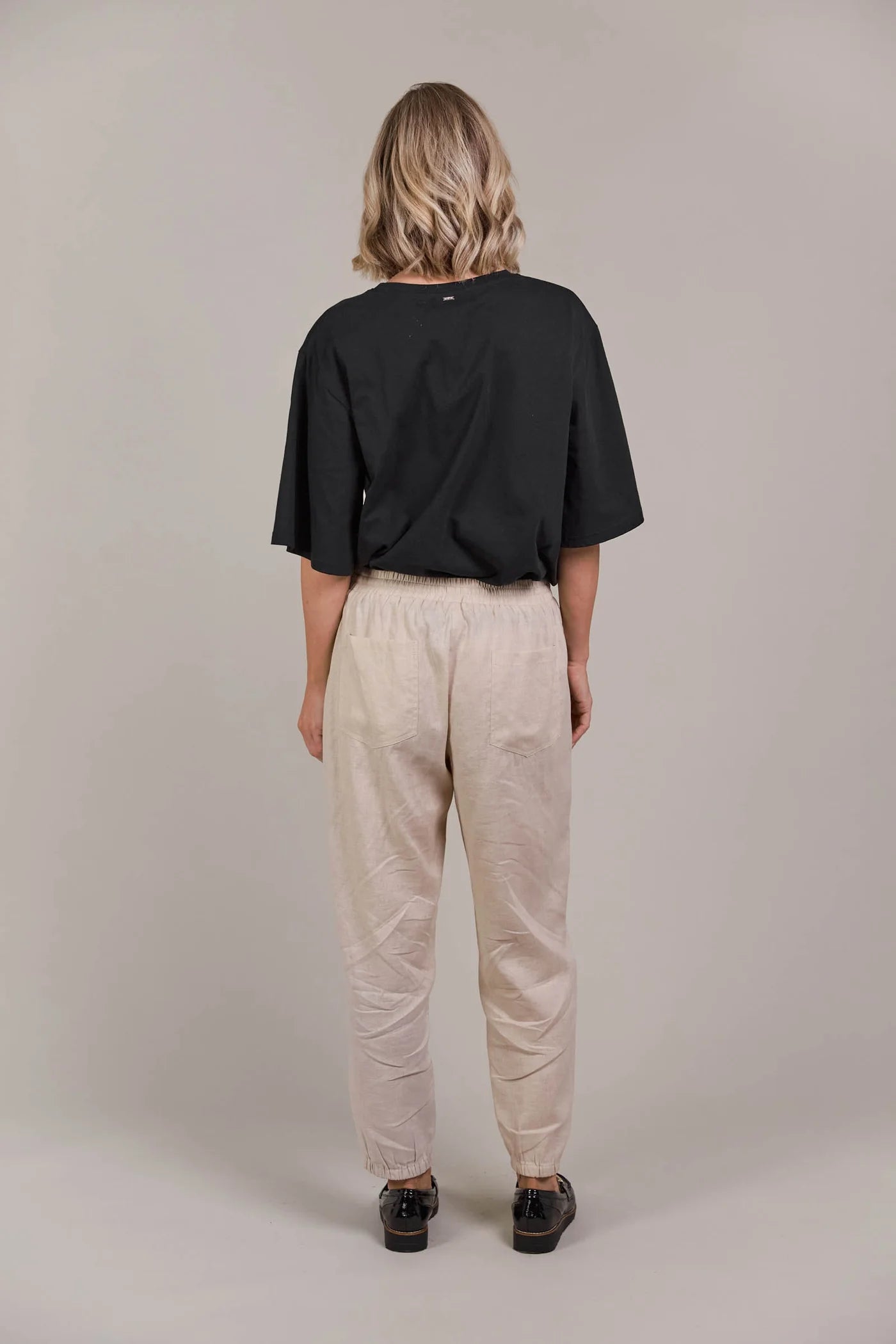 EB&IVE Laax Relaxed Pant ECRU