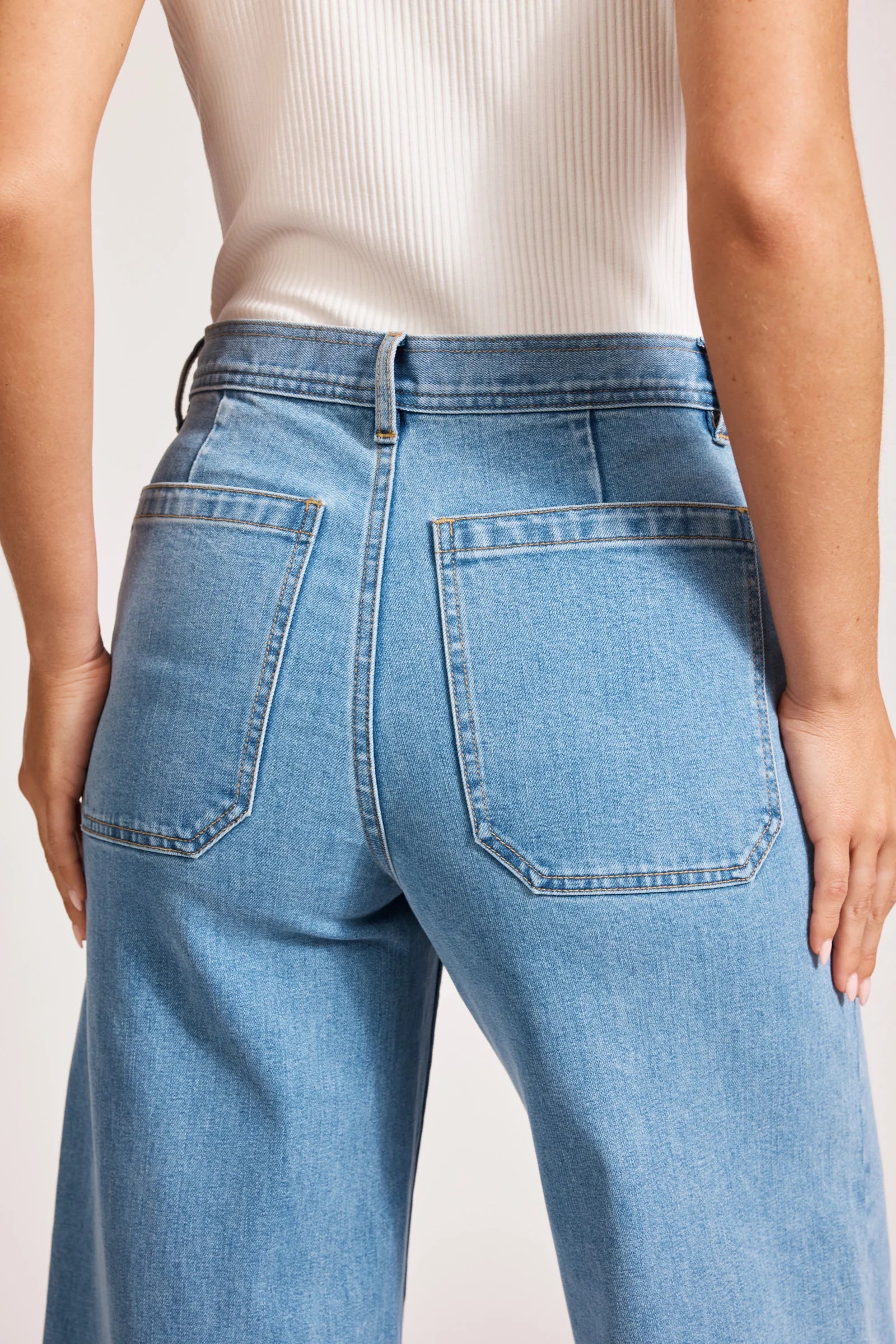 EB & IVE Del Re Denim Jeans