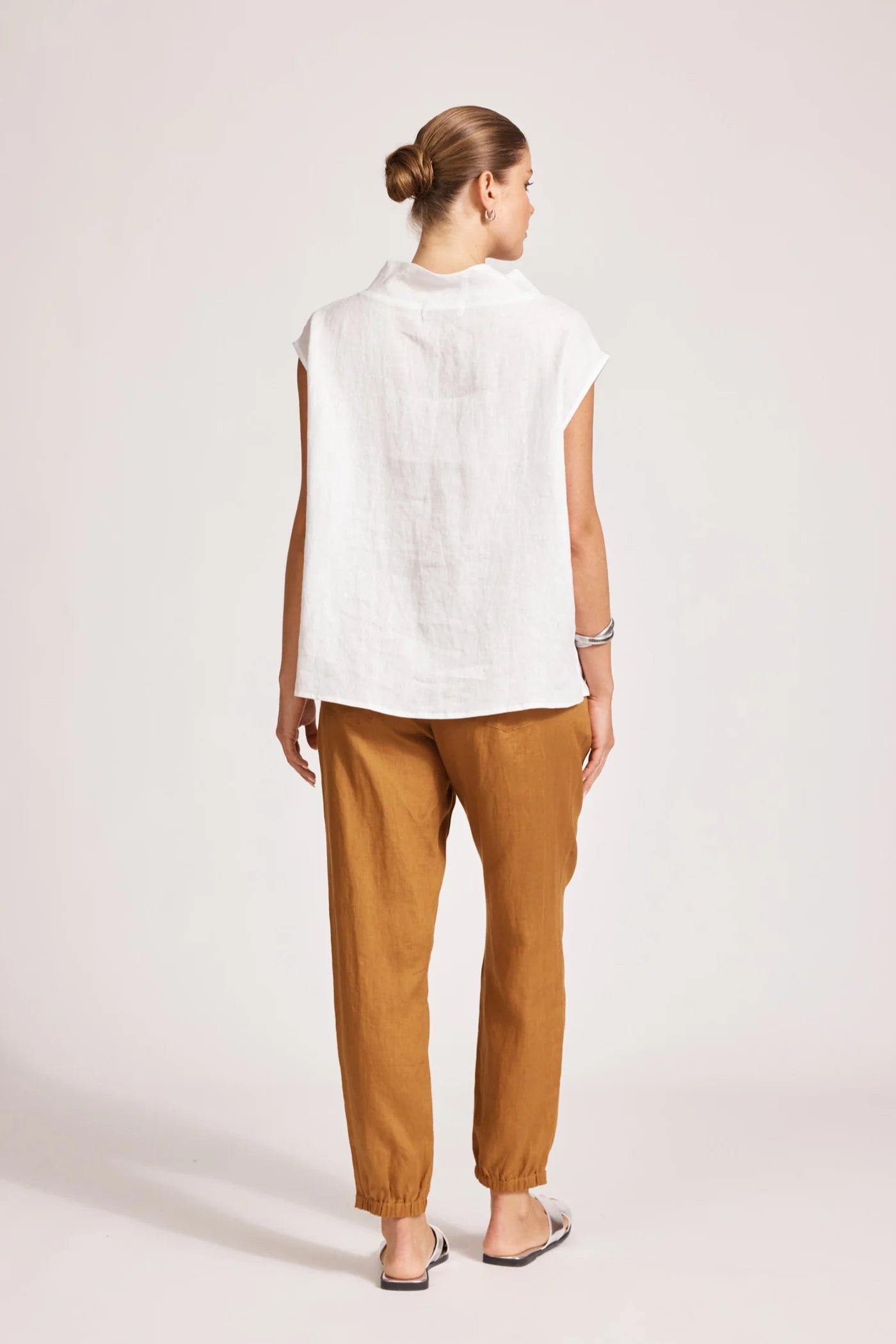 EB & IVE Miramar Top WHITE