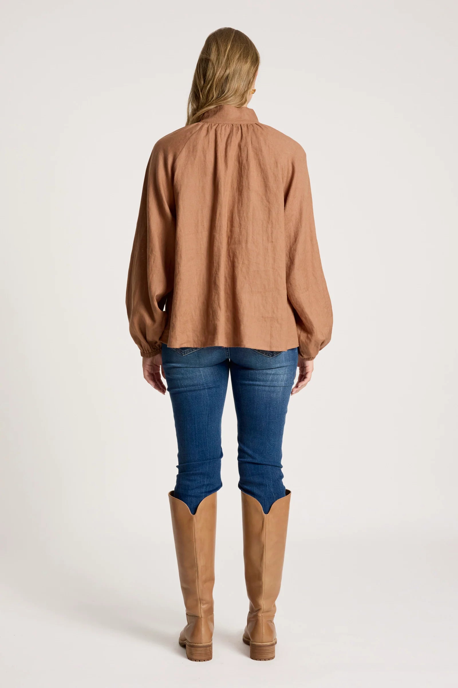 EB & IVE Bajau Button Shirt CLAY