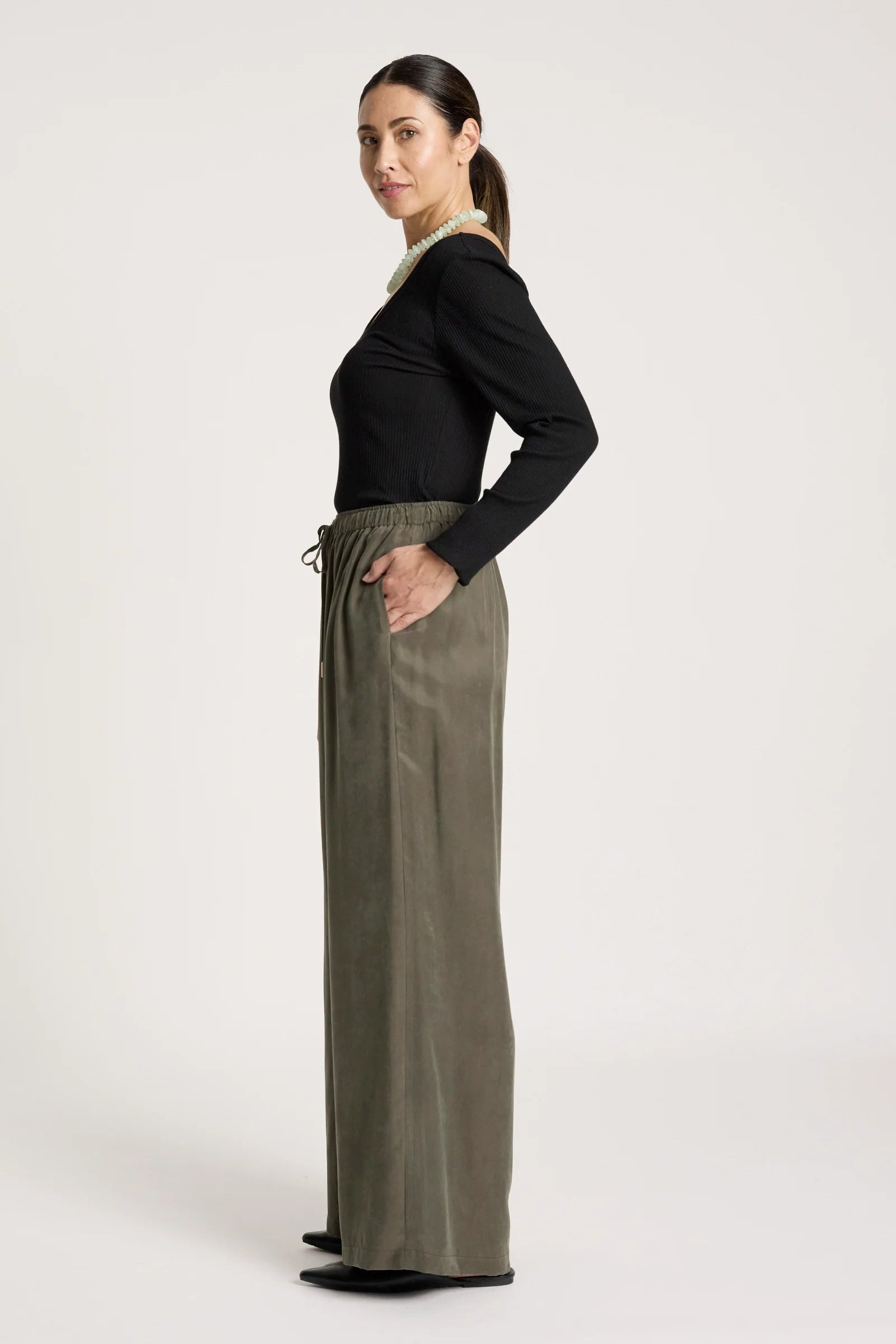 EB & IVE Calista Pant PAMPAS