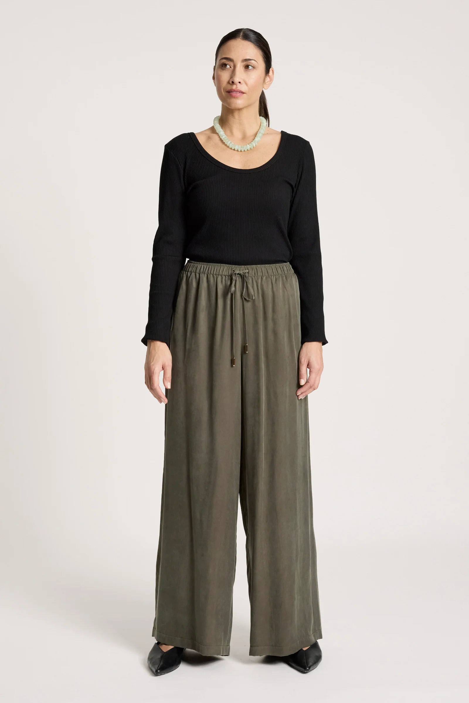EB & IVE Calista Pant PAMPAS
