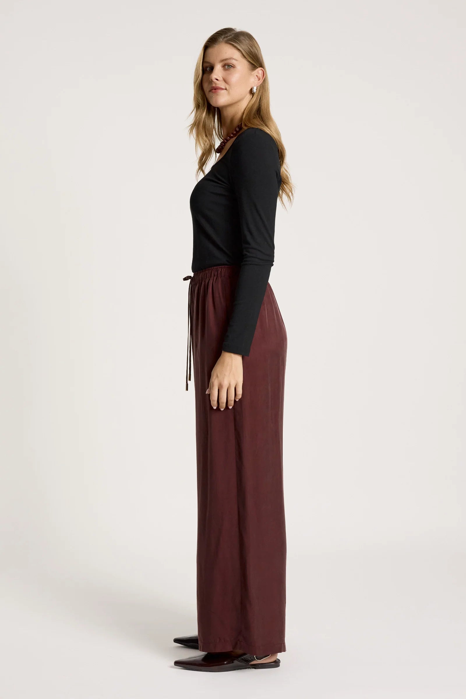EB & IVE Calista Pant MAHOGANY