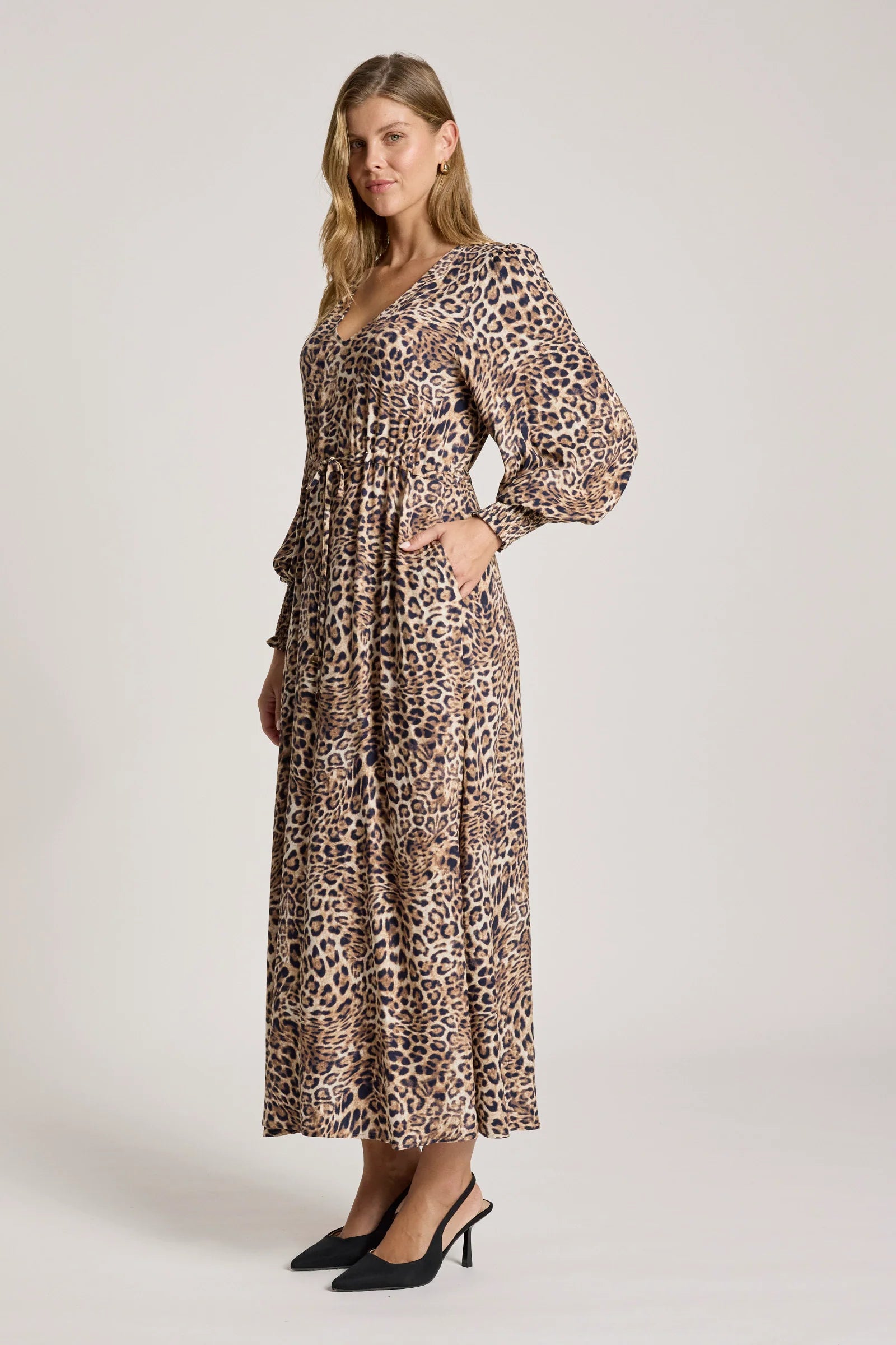 EB & IVE San Maxi Dress NOMAD