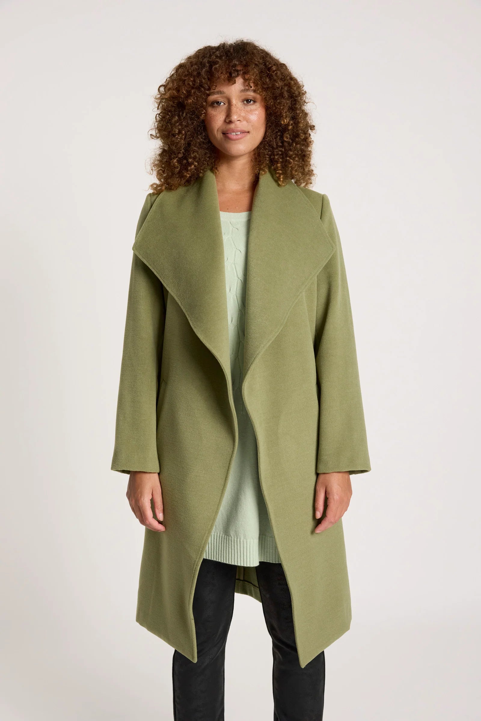 EB & IVE Wanderer Coat PAMPAS