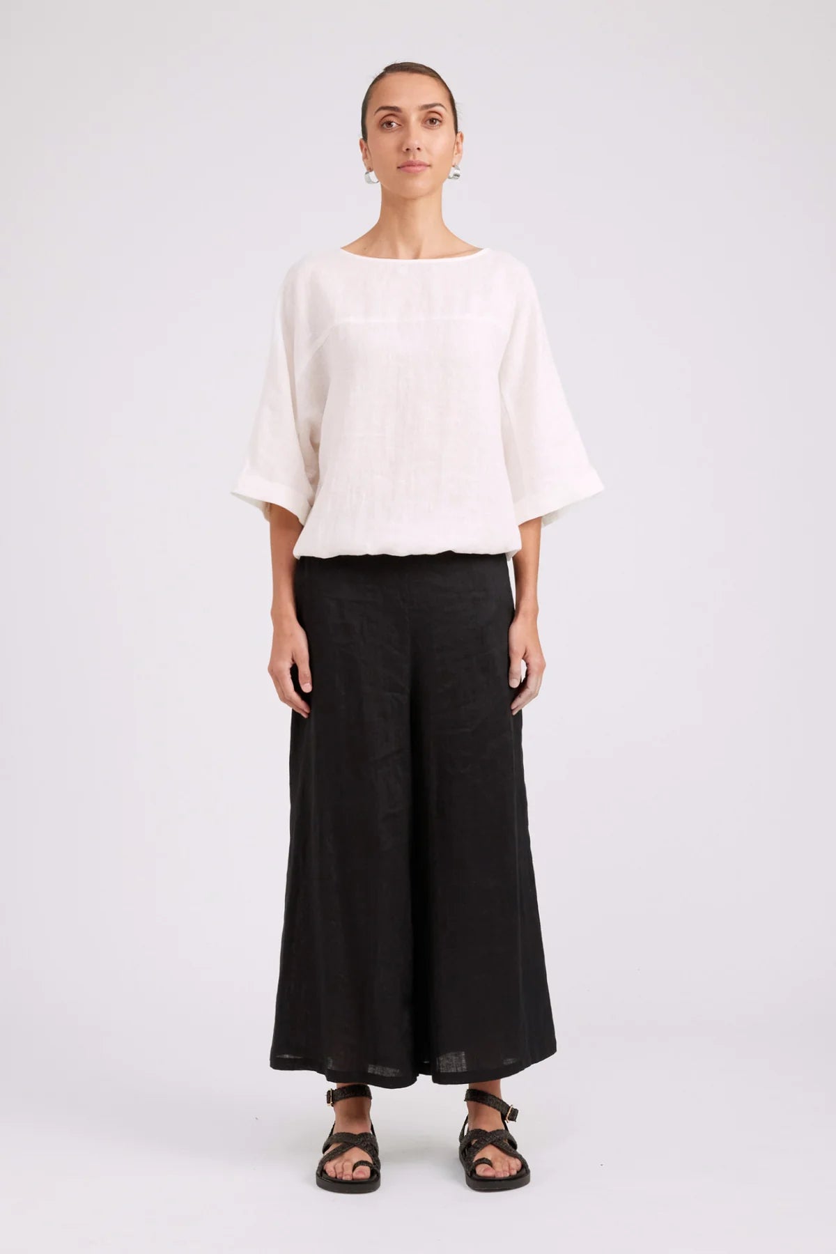 EB & IVE Studio Button Top / Jacket WHITE