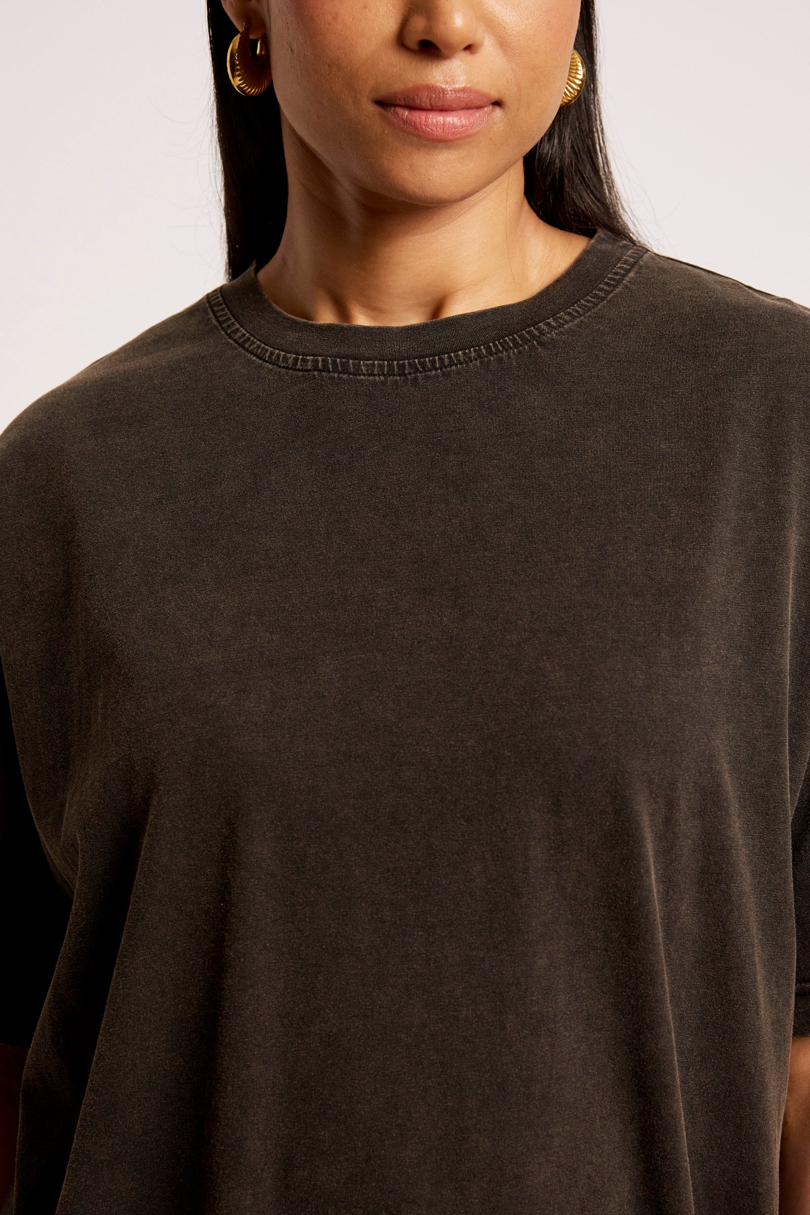 EB & IVE Caldera Oversize Tee BLACK