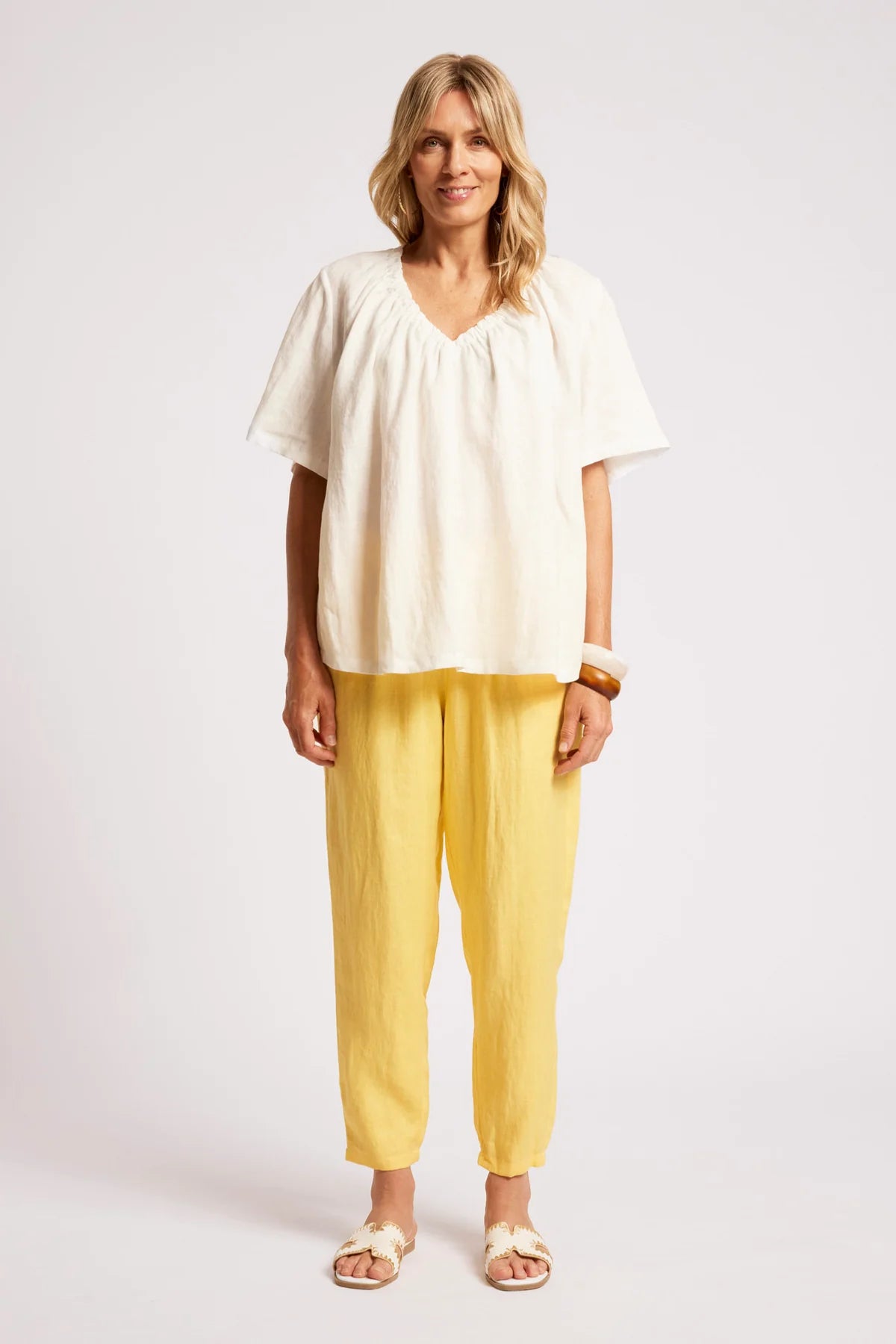 EB & IVE Cove Relaxed Top WHTE