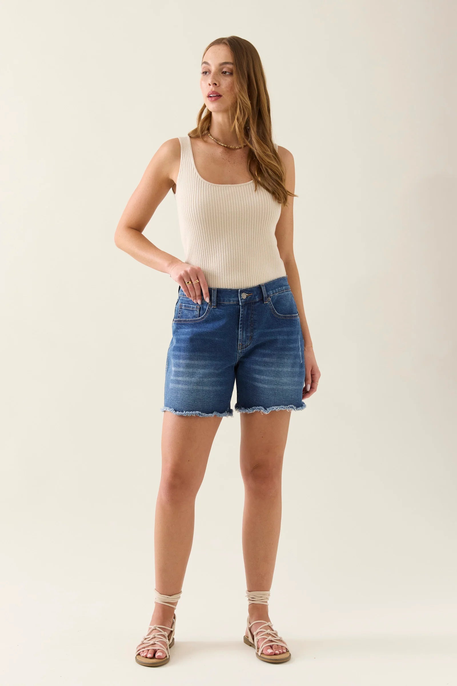 ISLE OF MINE Duke Denim Short DENIM