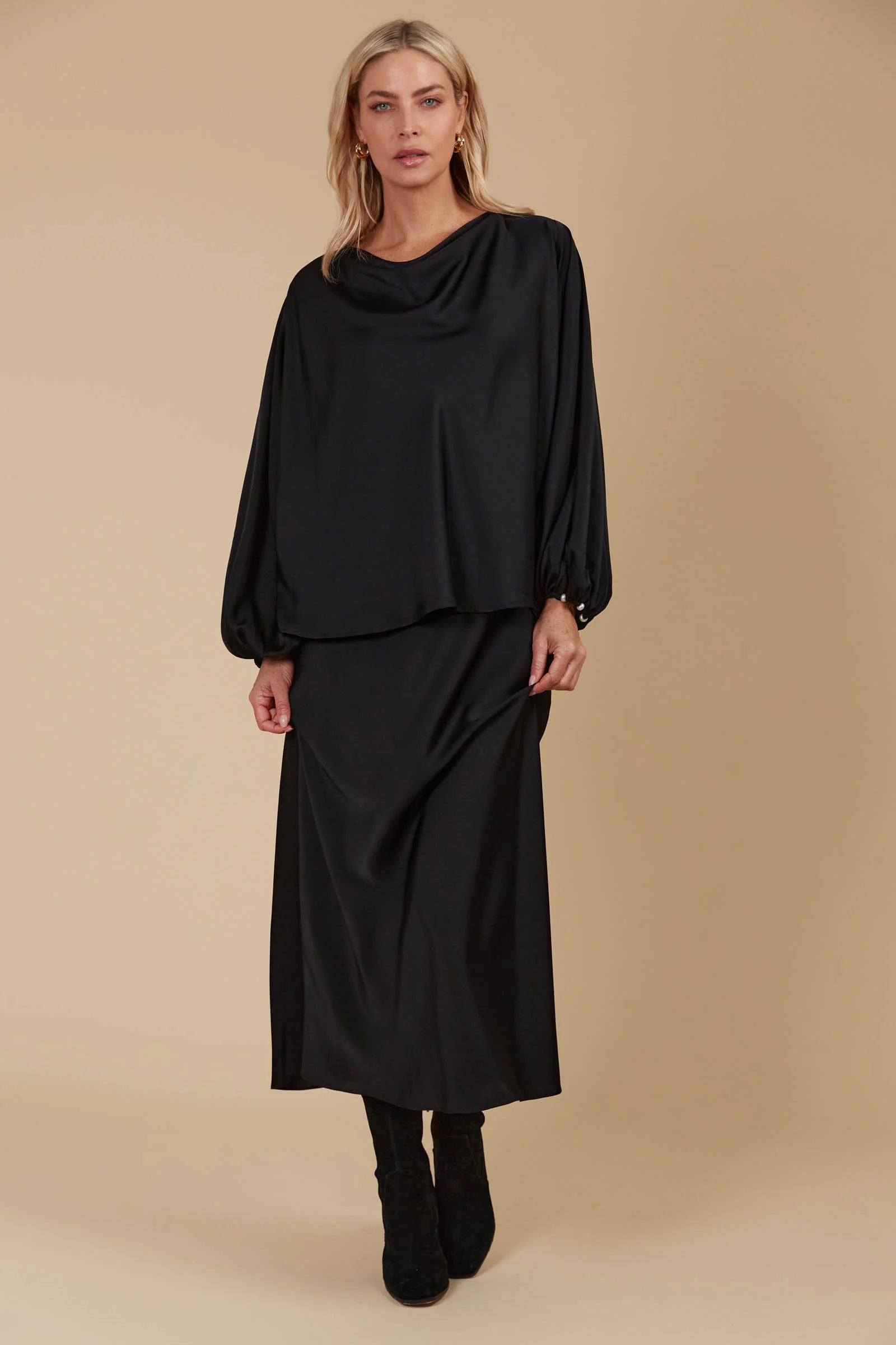 ISLE Maia Cowl Top ONYX