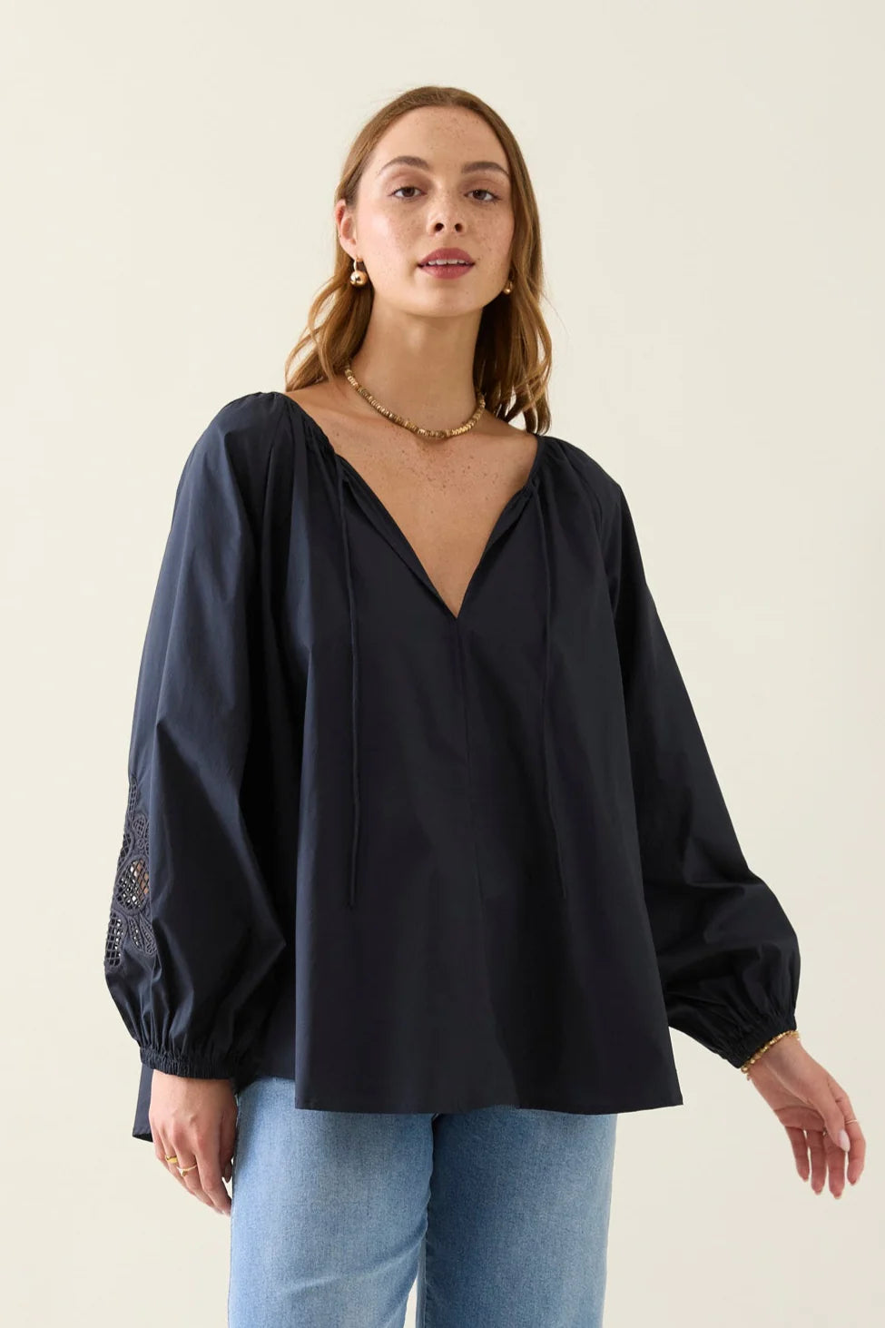 ISLE OF MINE Nilsa Blouse NAVY