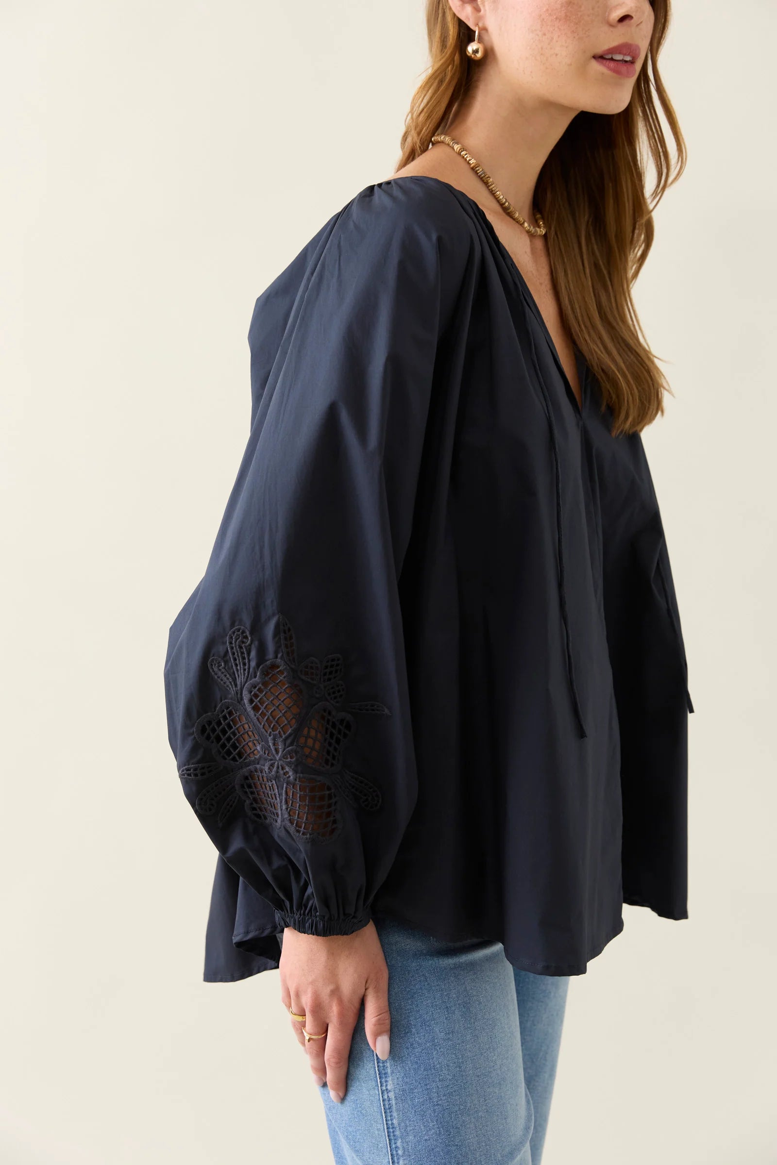 ISLE OF MINE Nilsa Blouse NAVY