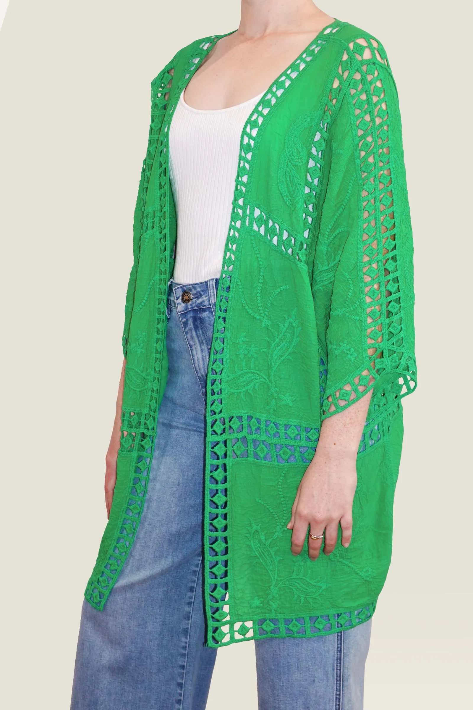 ISLE OF MINE Oline Lace Kimono GREEN