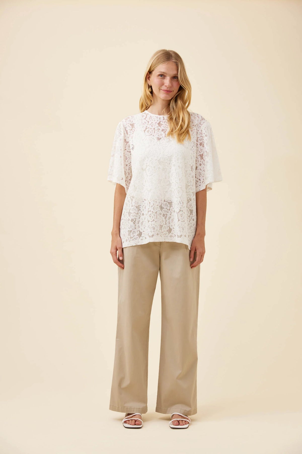 ISLE OF MINE Ethel Lace T-Shirt WHITE
