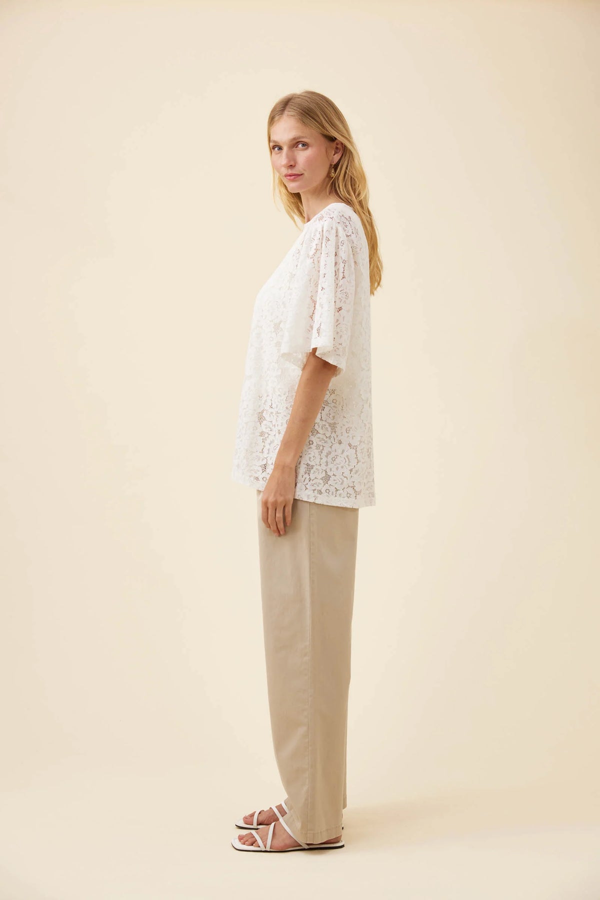 ISLE OF MINE Ethel Lace T-Shirt WHITE