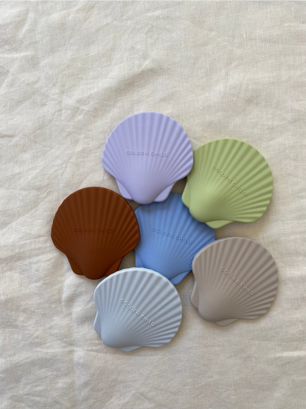 GOLDEN CHILD Shell Baby Teether VIOLET