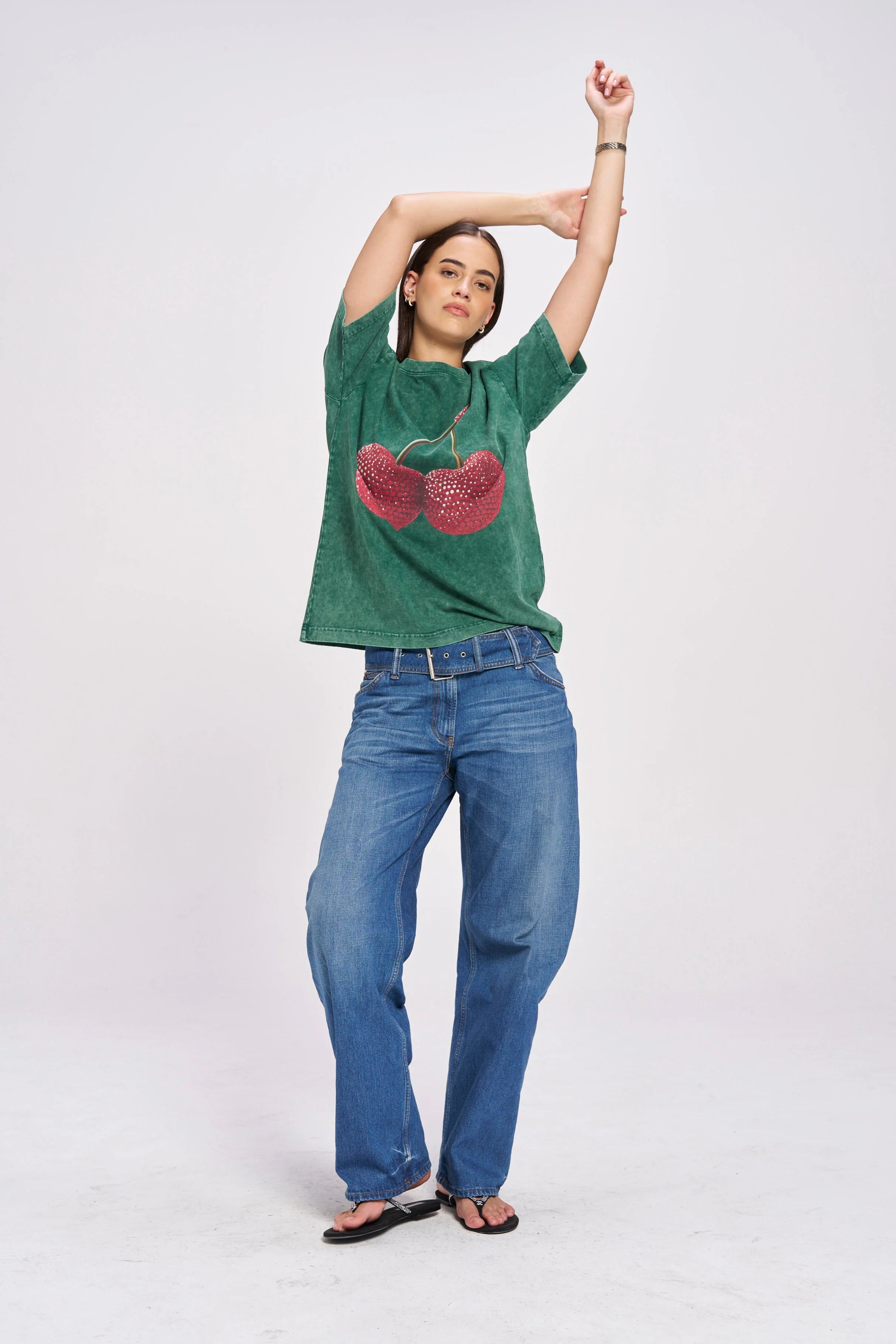 MAKU Cherry Baby Tee GREEN