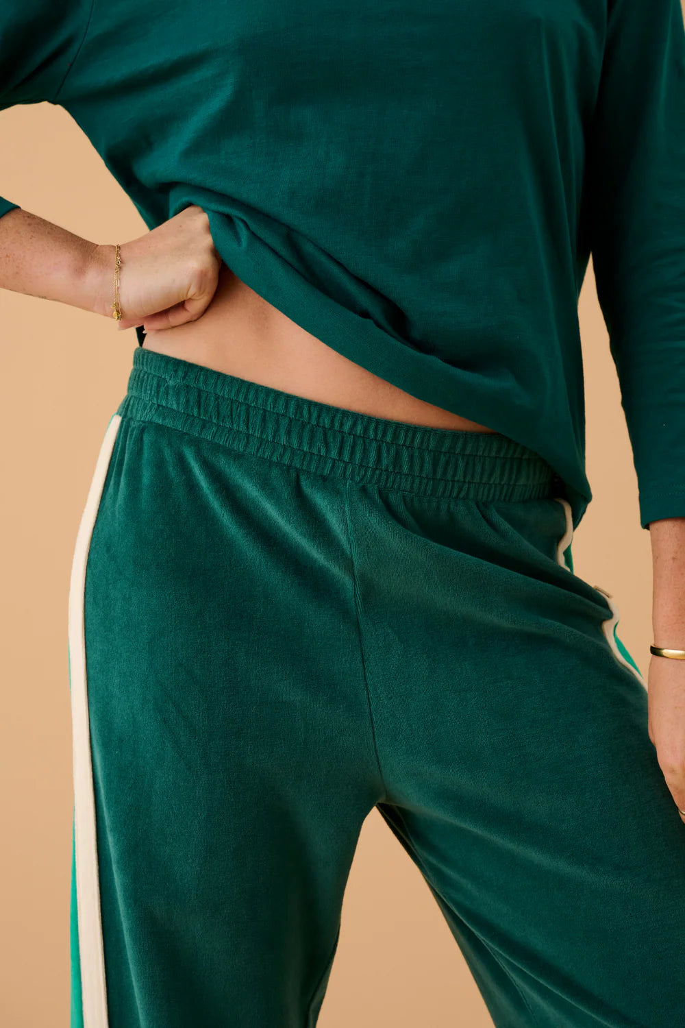ARAMINTA JAMES Velour Splice Trackpant STORM GREEN