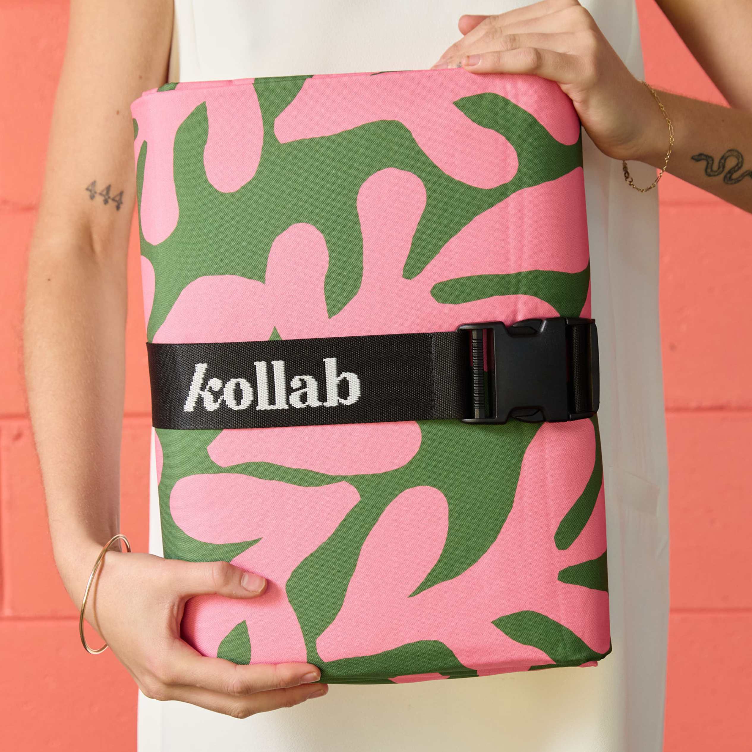 KOLLAB Picnic Mat CORAL CANOPY