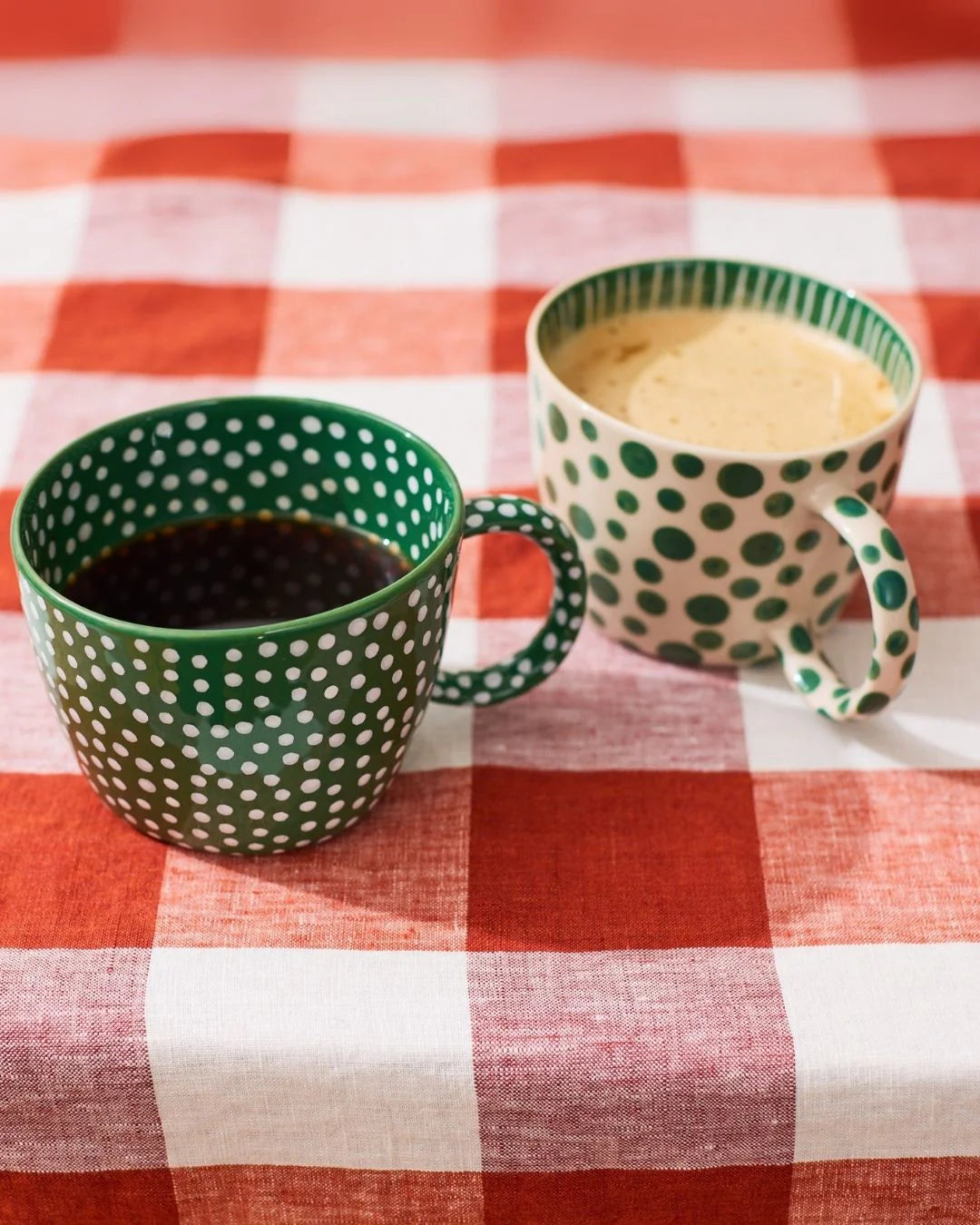 JONES & CO Chino Mug GREEN SPOT