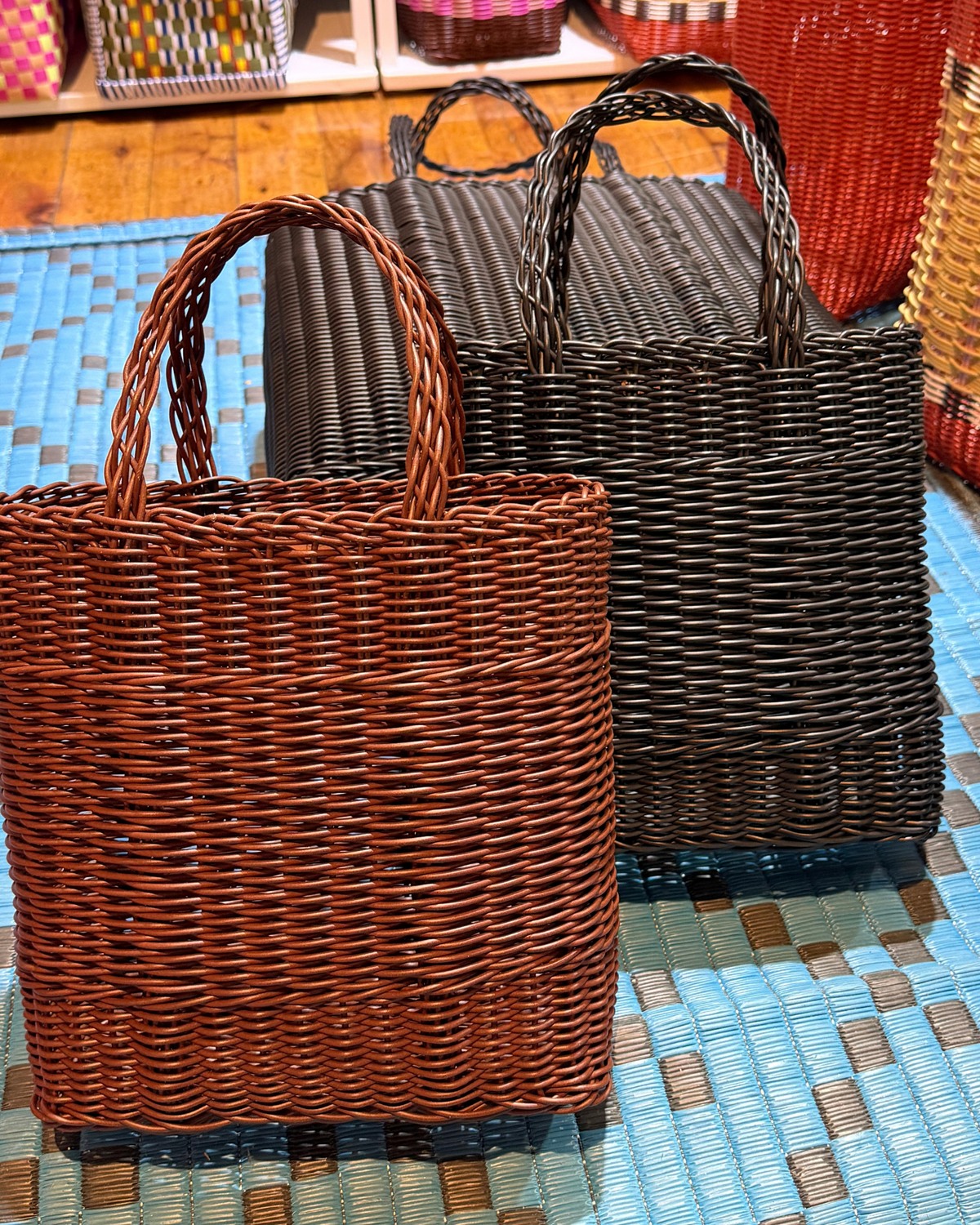 Mira Bucket Bag CHOCOLATE