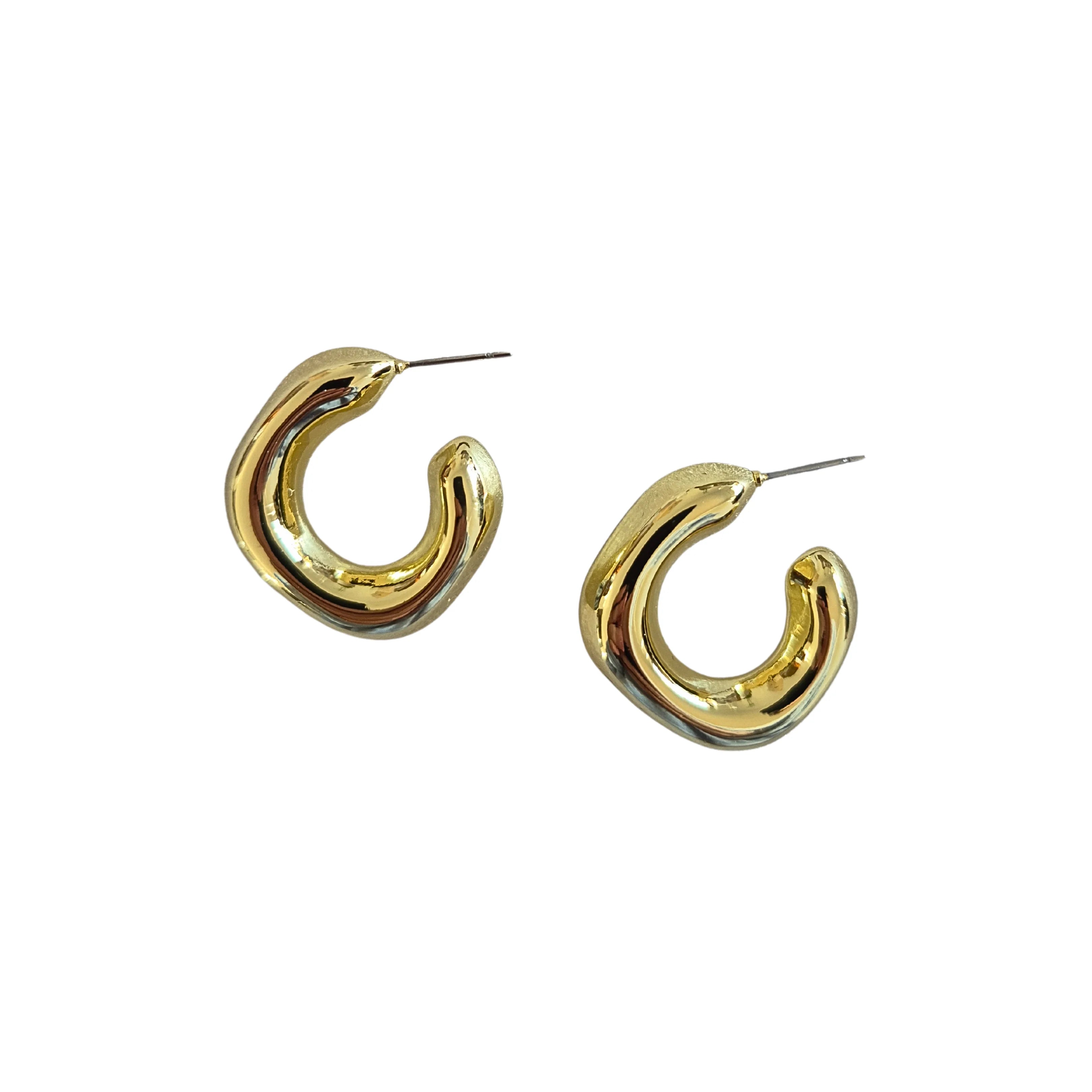 Good Organic Hoop Earring GOLD