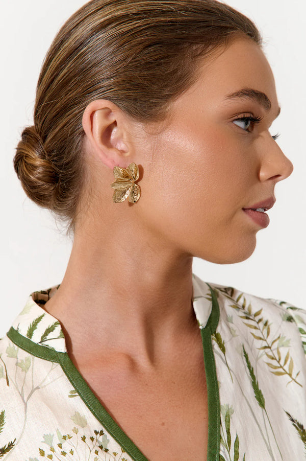 Textured Floral Stud Earrings GOLD