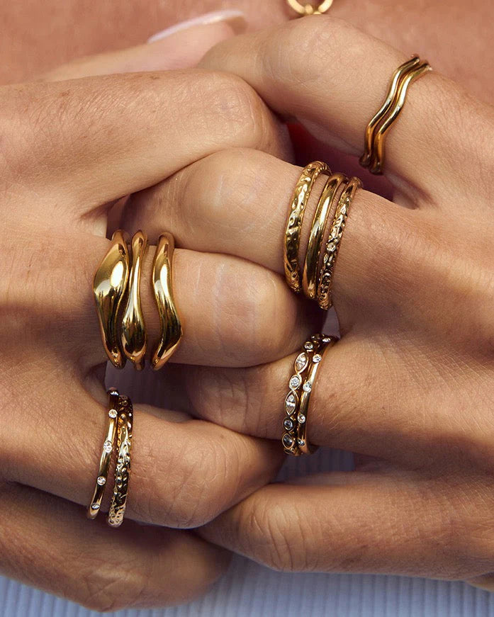 Arms of Eve Rocco Ring GOLD