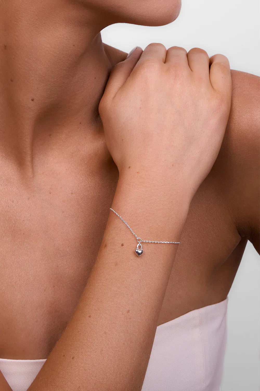 LIBERTE Winnie Heart Bracelet SILVER