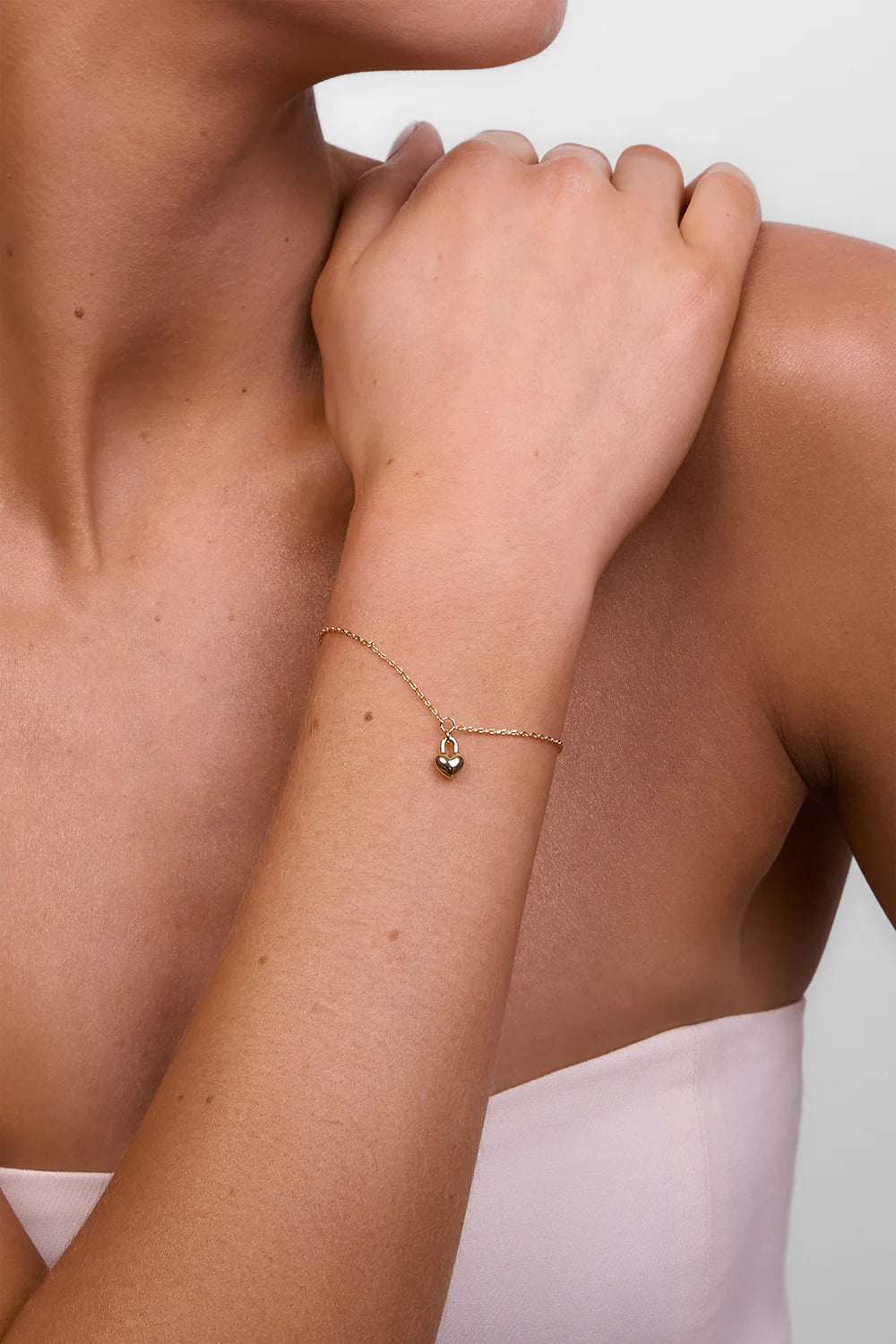 LIBERTE Winnie Heart Bracelet GOLD