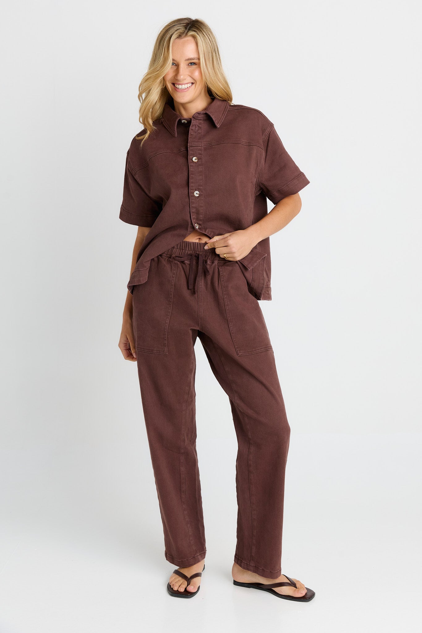 BETTY BASICS Quinn Shirt CHOCOLATE