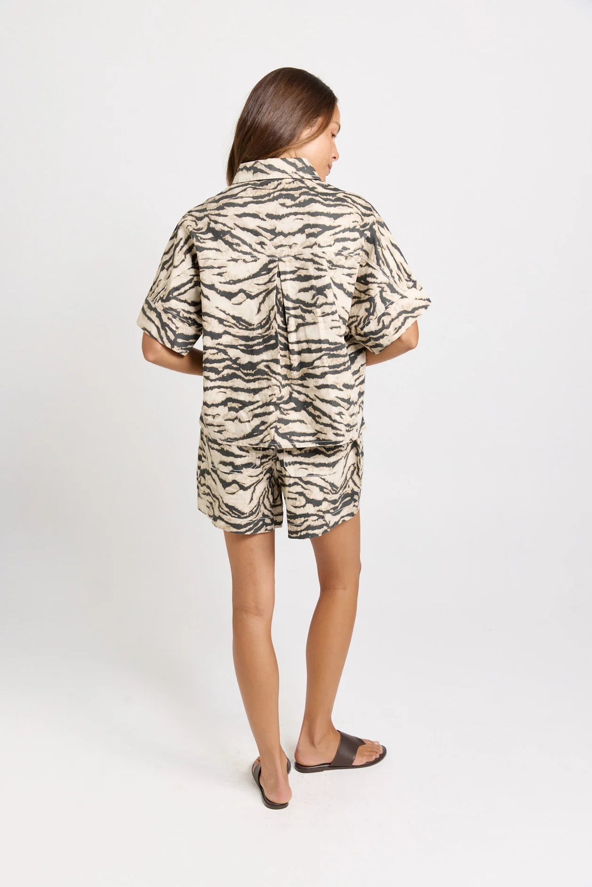 BETTY BASICS Dawn Denim Shirt ANIMAL