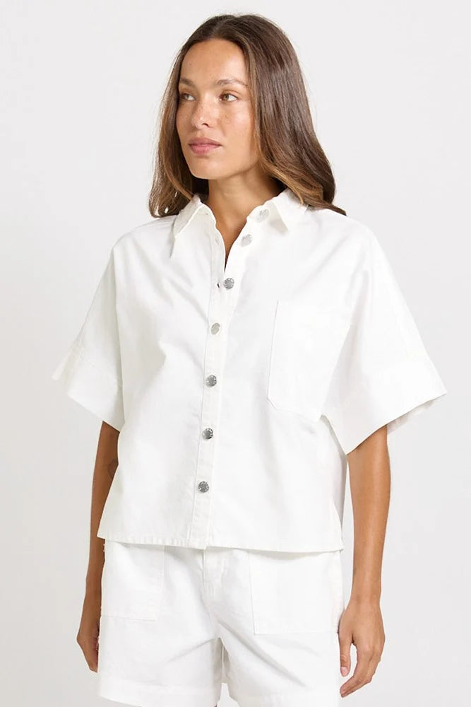 BETTY BASICS Dawn Denim Shirt WHITE