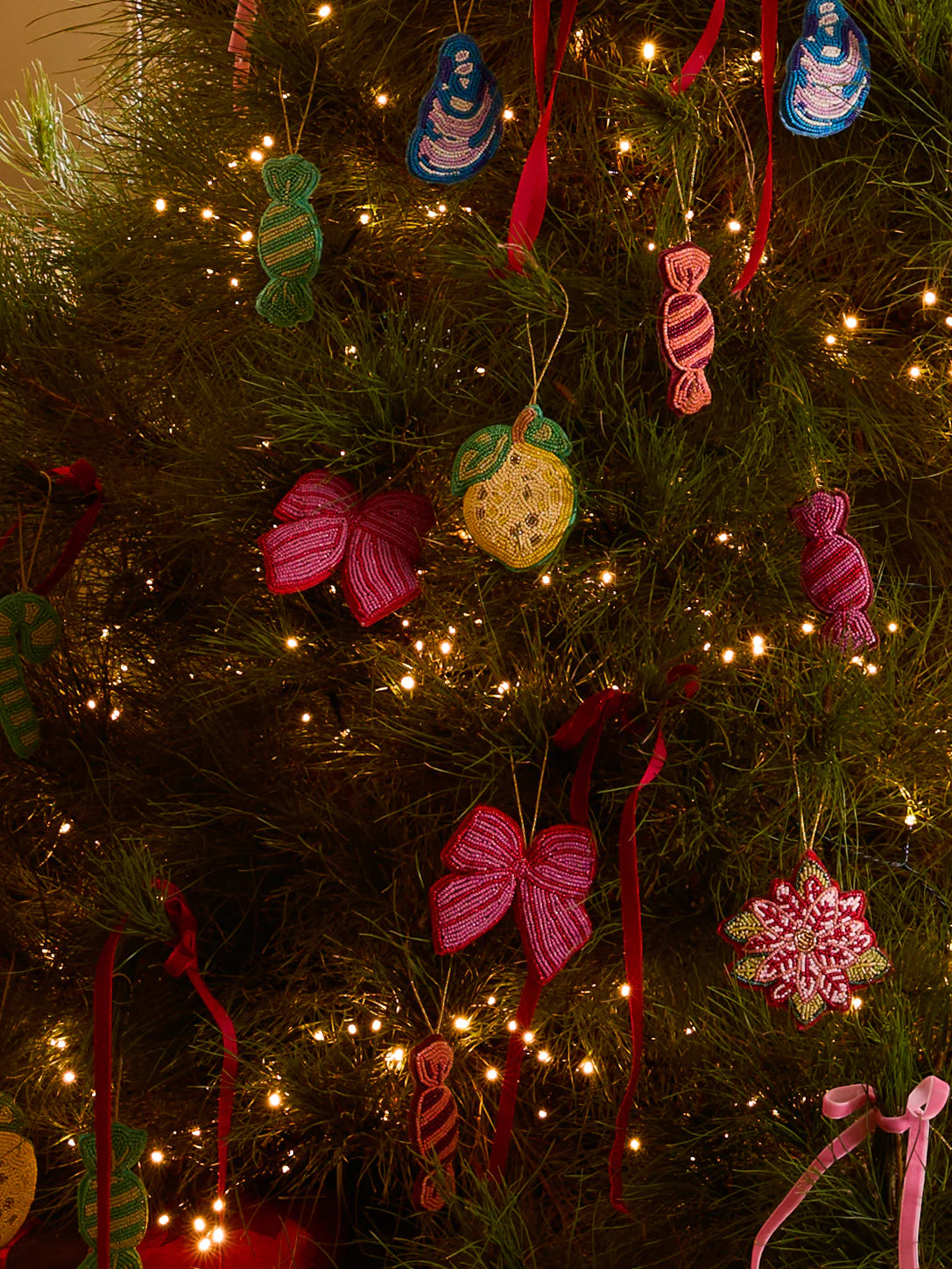 Bonnie & Neil Bow Beaded Decoration