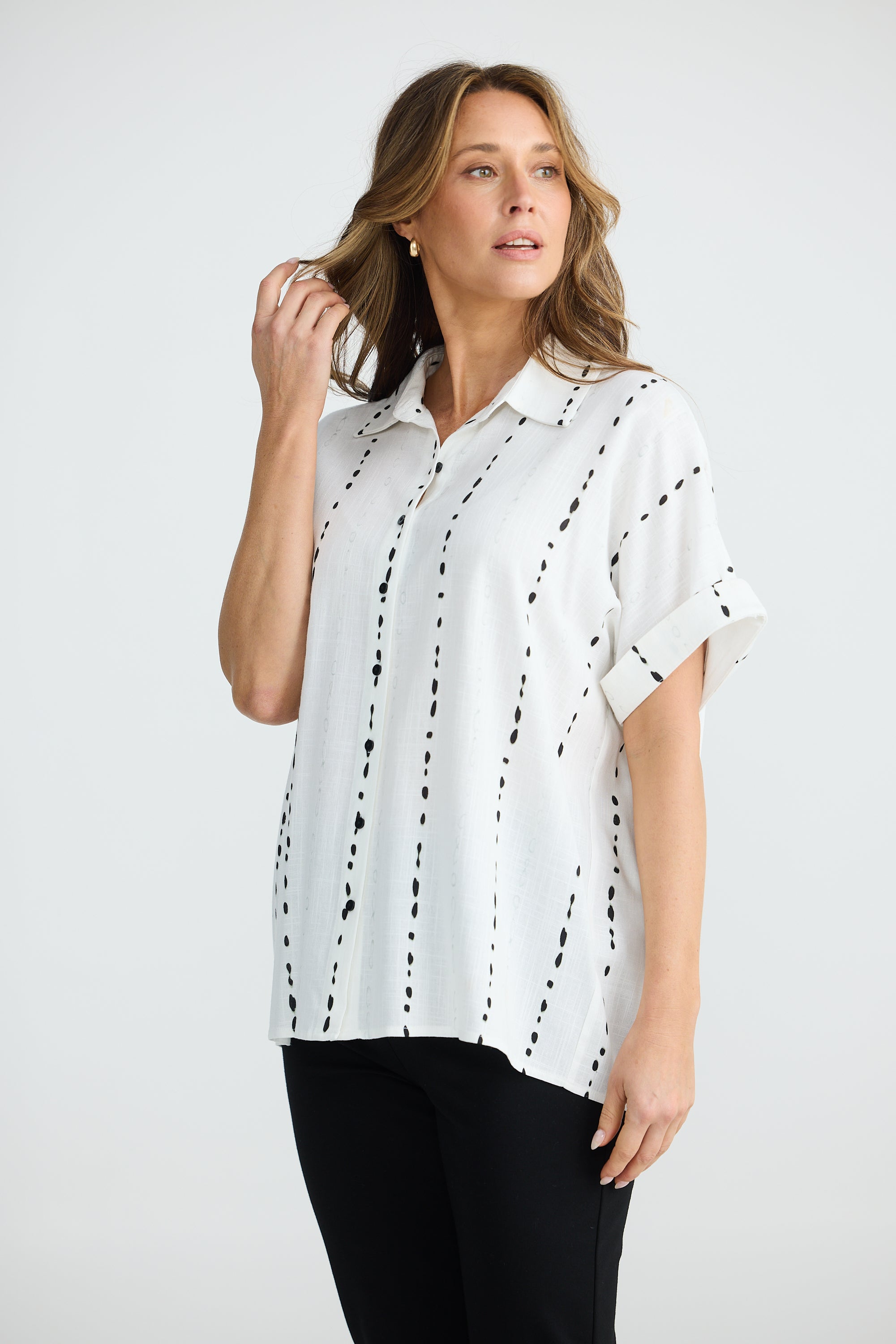 BRAVE & TRUE Alice Shirt BLURRED LINES