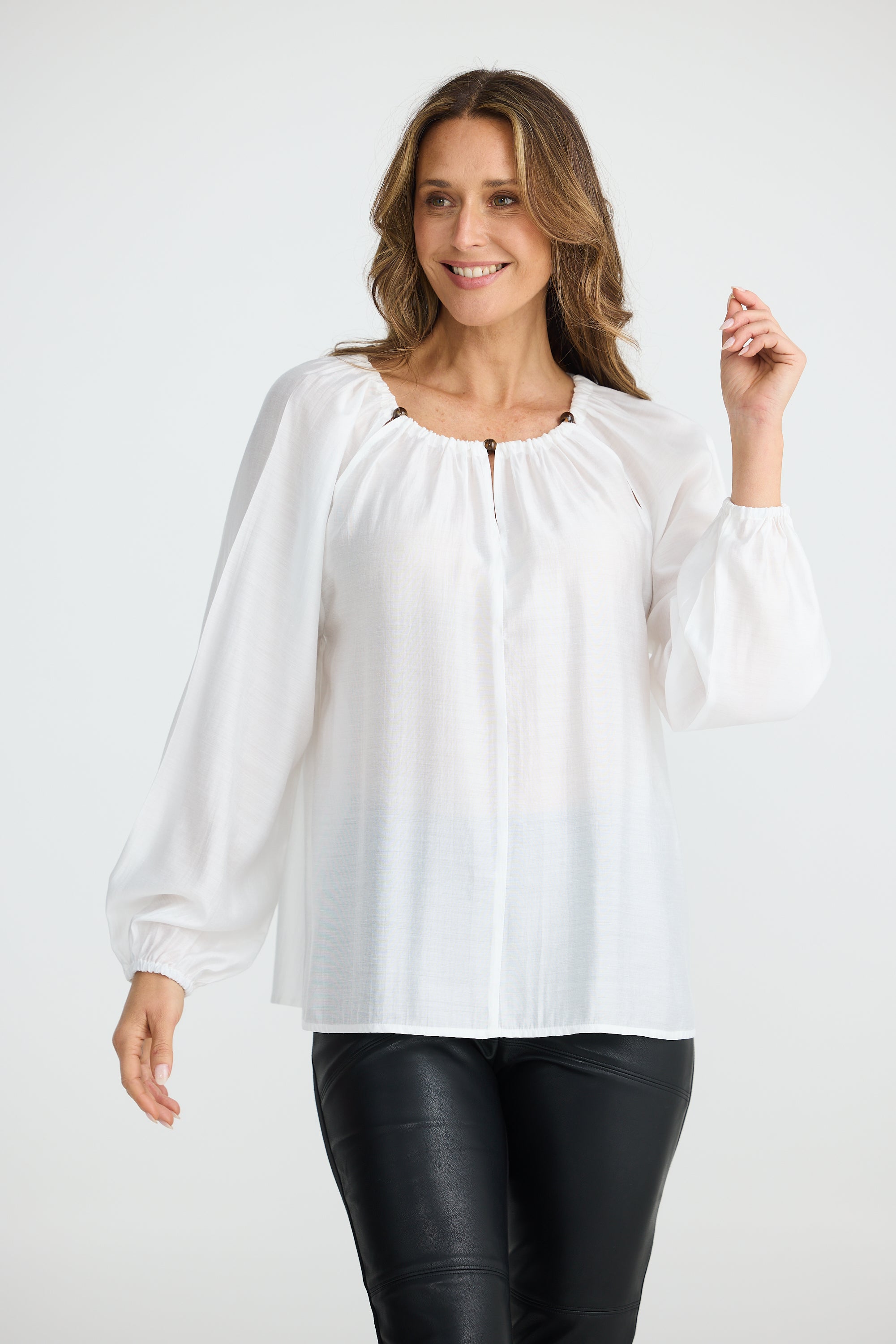 BRAVE & TRUE Carlisle Blouse WHITE