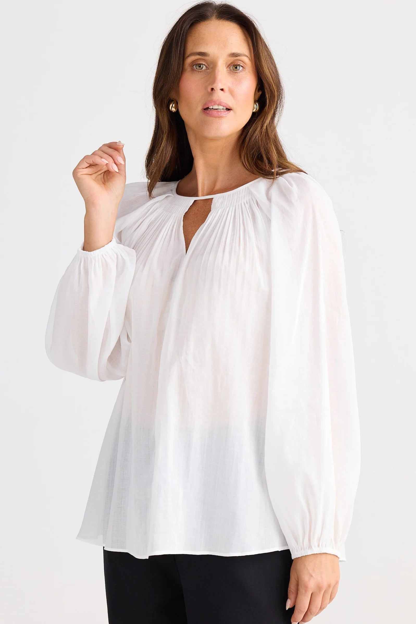 BRAVE & TRUE Raphael Top WHITE