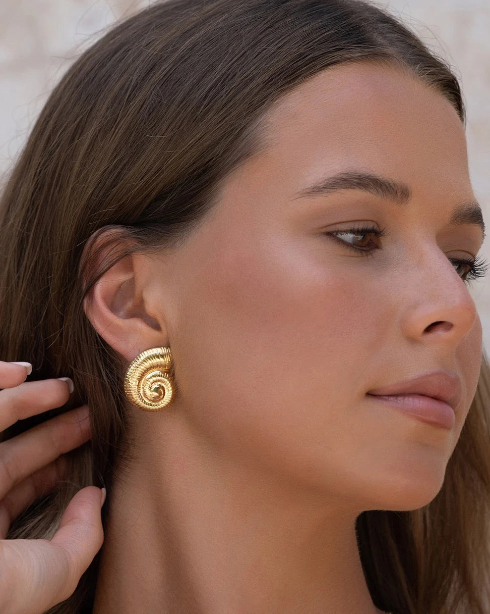 Arms of Eve Tahnee Earrings GOLD