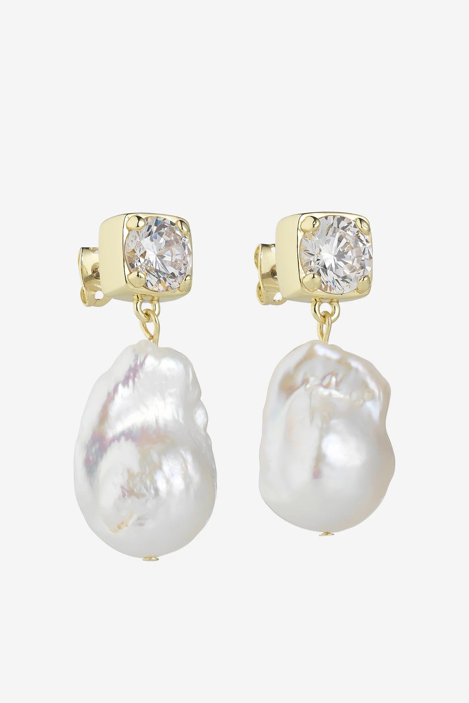 LIBERTE Sallie Earring GOLD PEARL