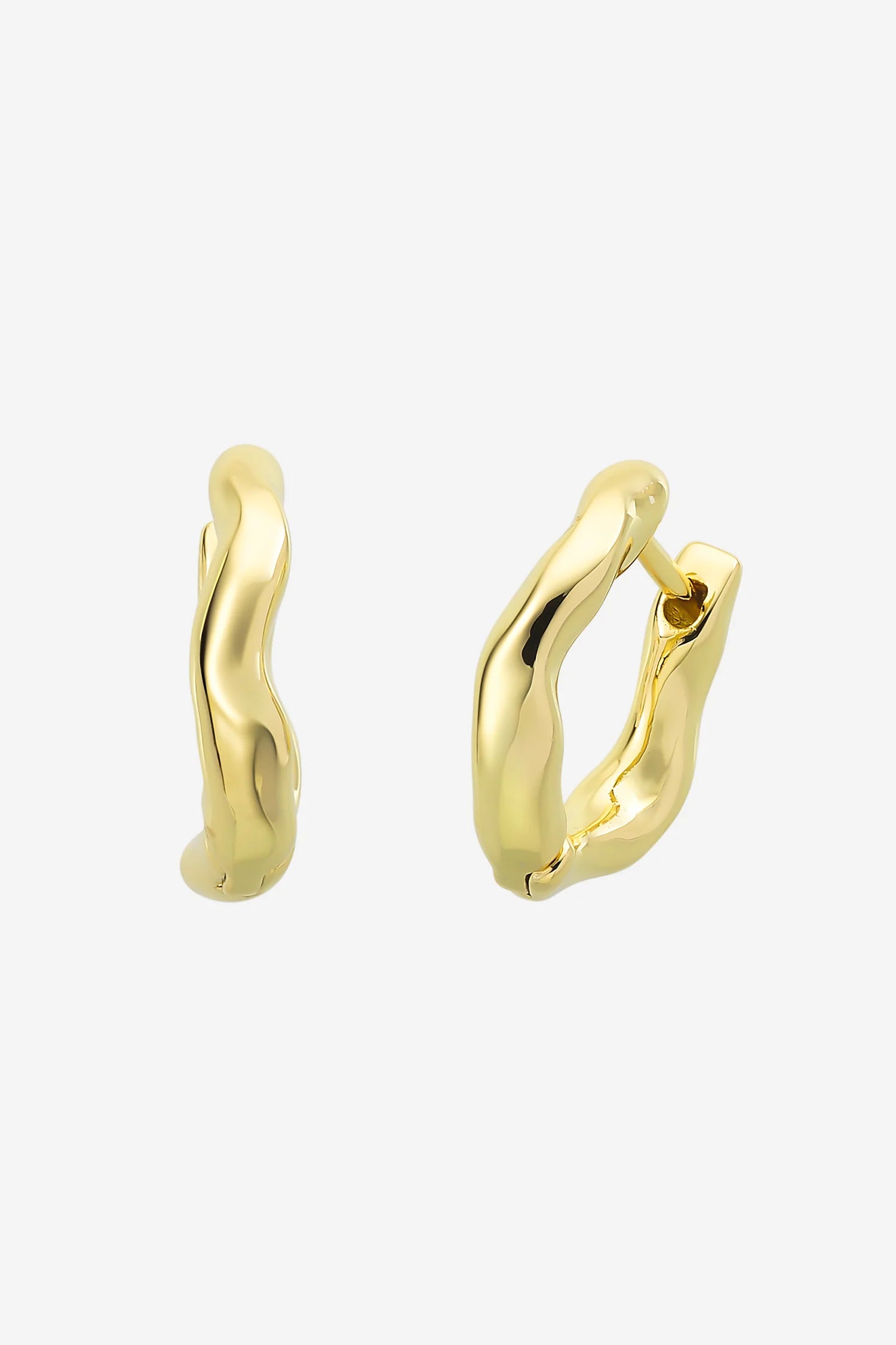 LIBERTE Hunter Earrings GOLD