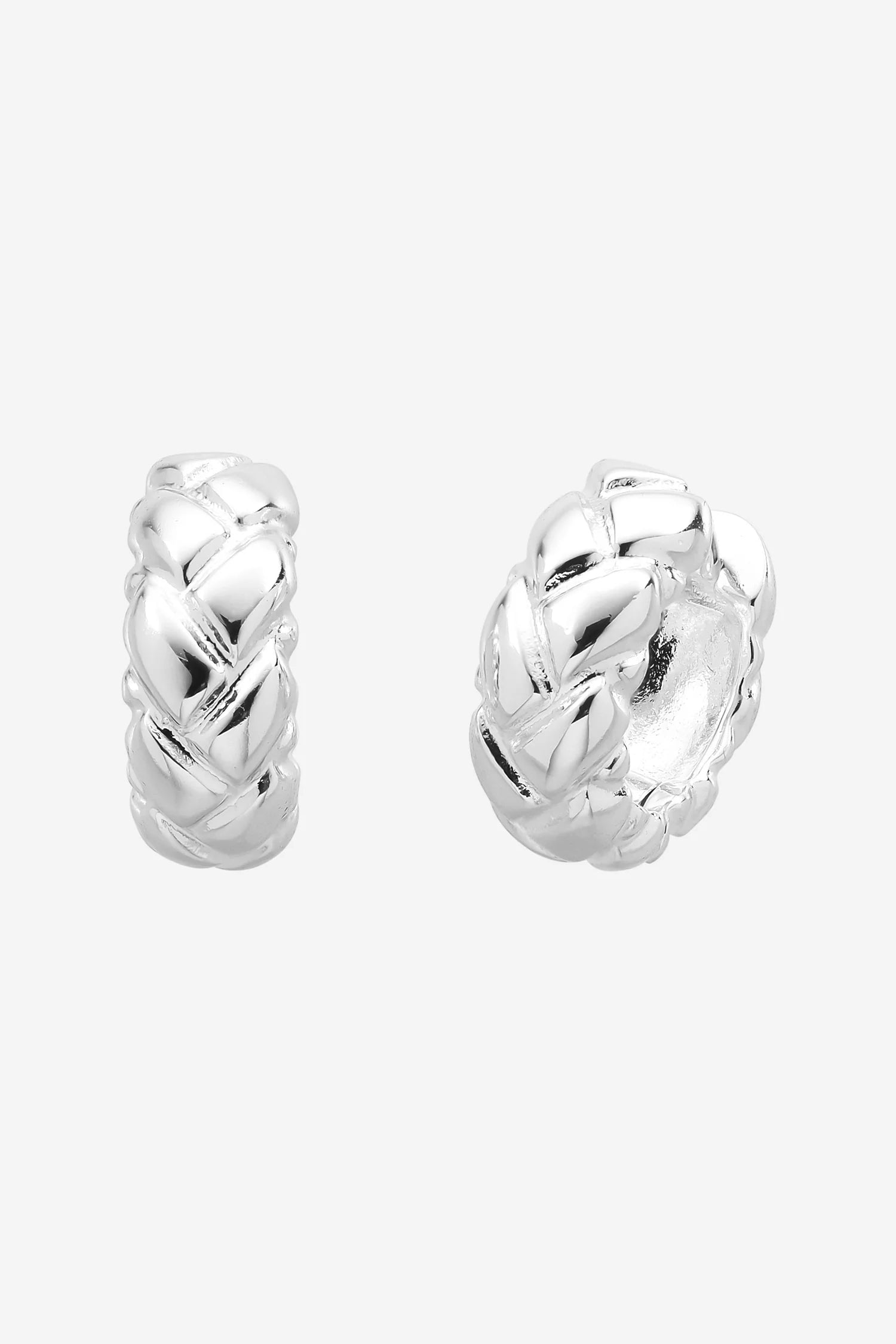 LIBERTE Macy Huggie SILVER