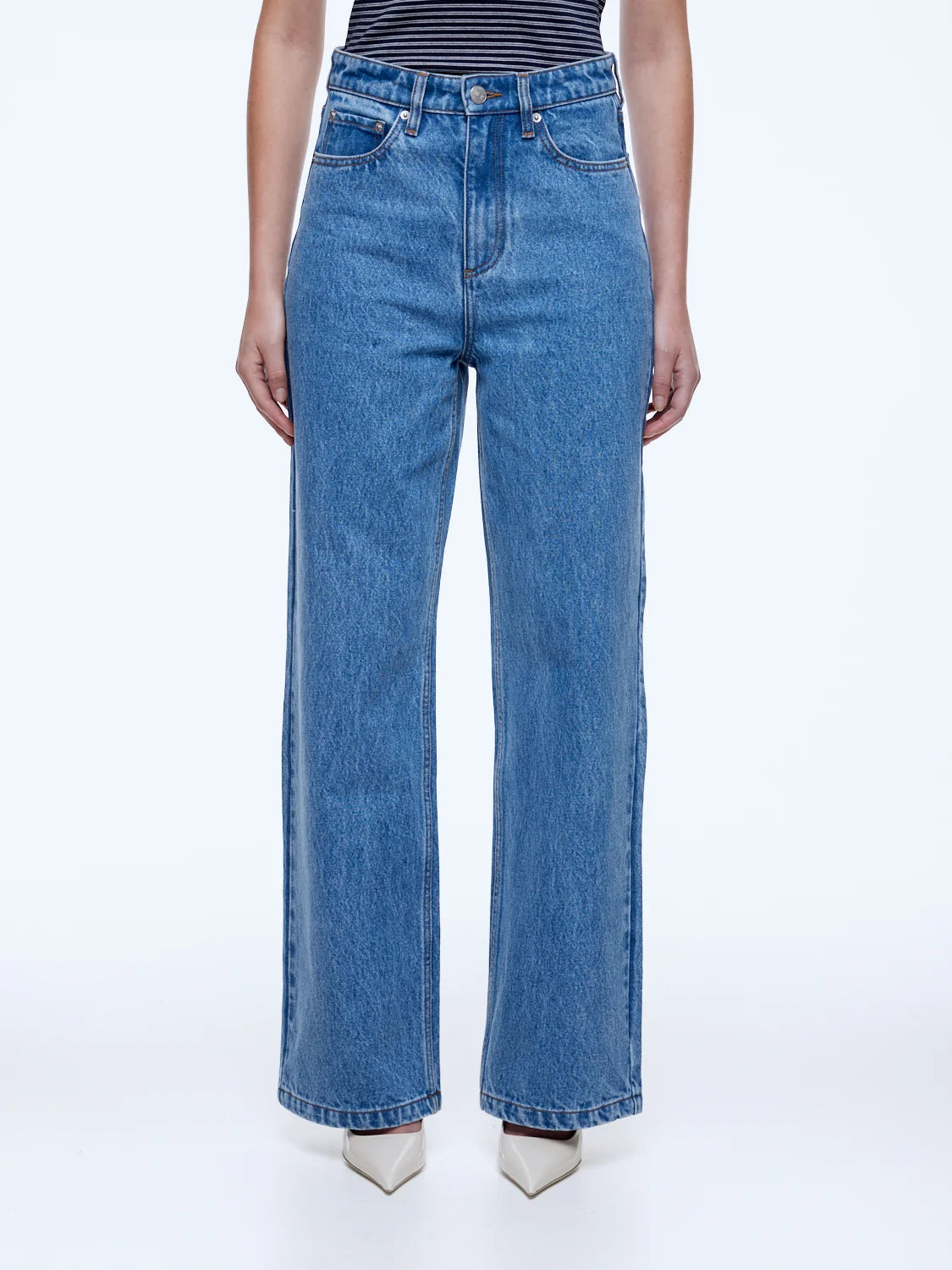 ENA PELLY Letti Straight Leg Jean LIGHT INDIGO