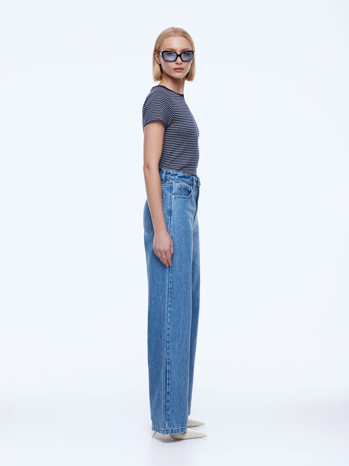 ENA PELLY Letti Straight Leg Jean LIGHT INDIGO